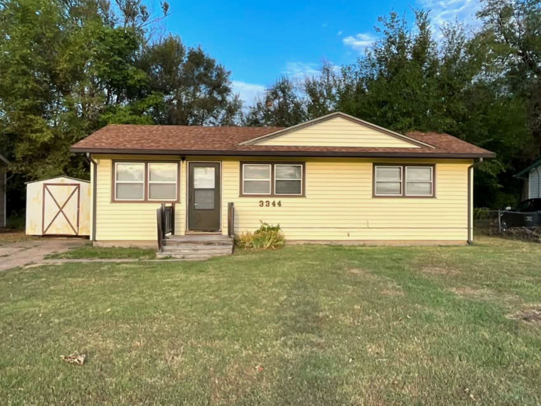 3344 S Vine Property Photo 1