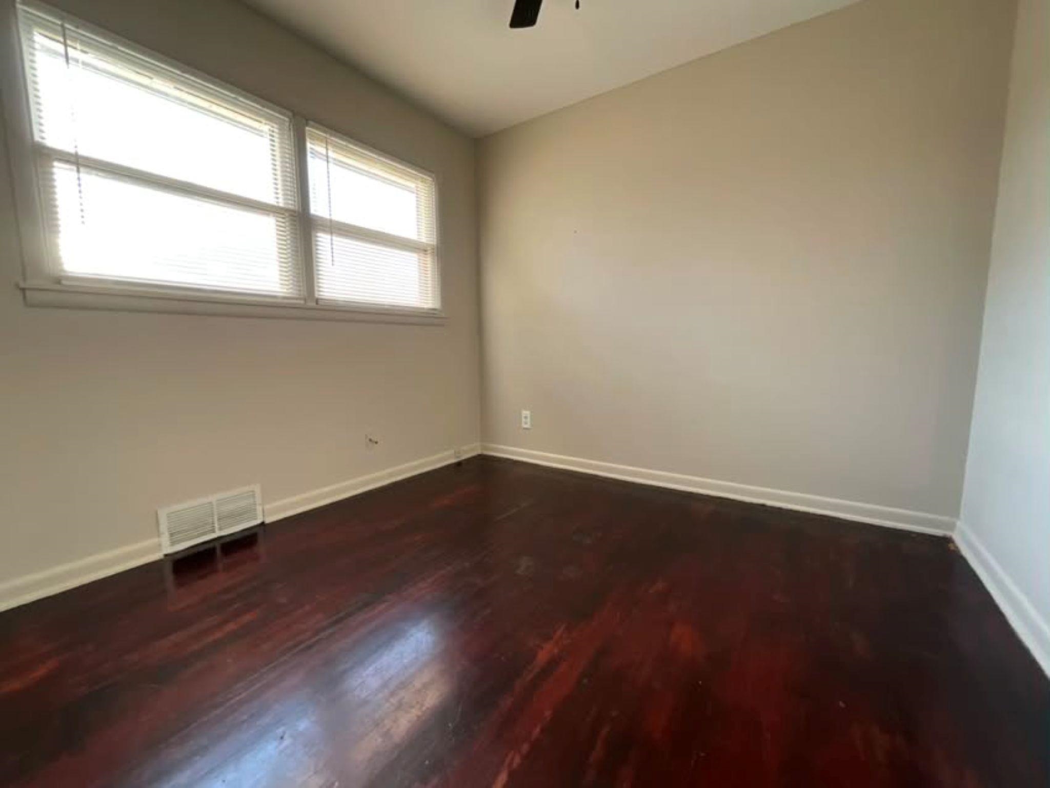 3344 S Vine Property Photo 10