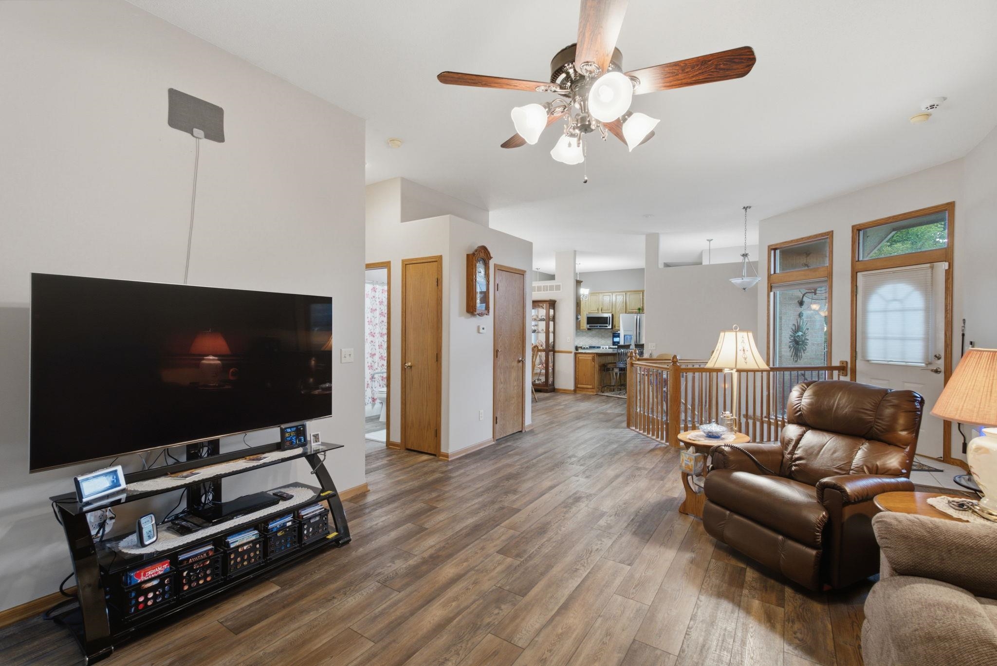 279 S Byron Property Photo 6
