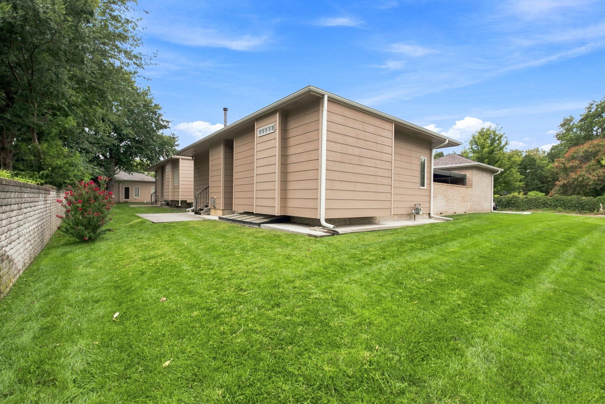 279 S Byron Property Photo 33
