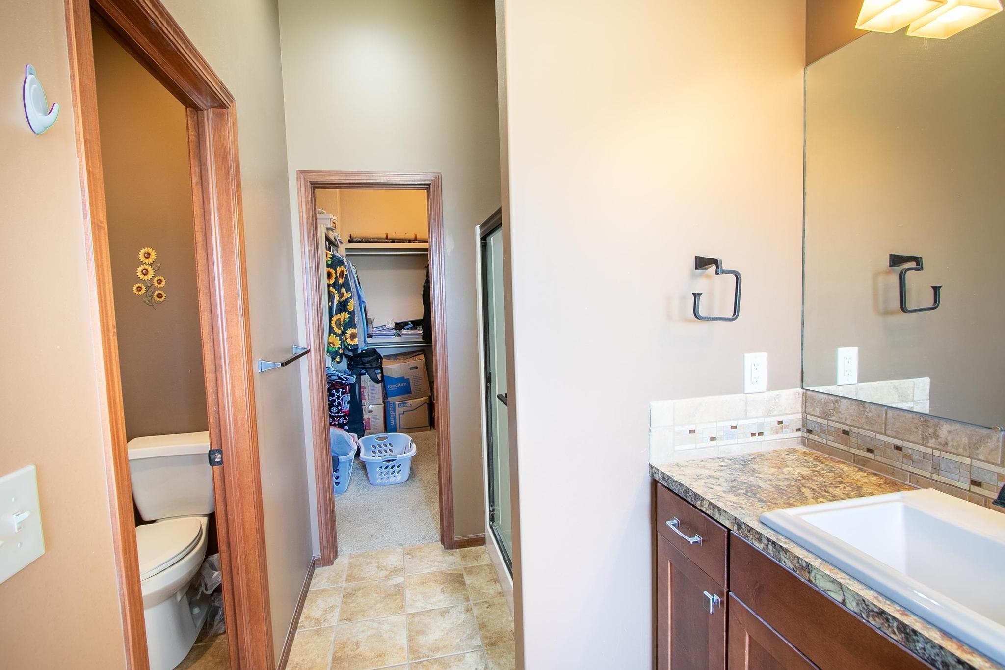 727 Goldspike Property Photo 14