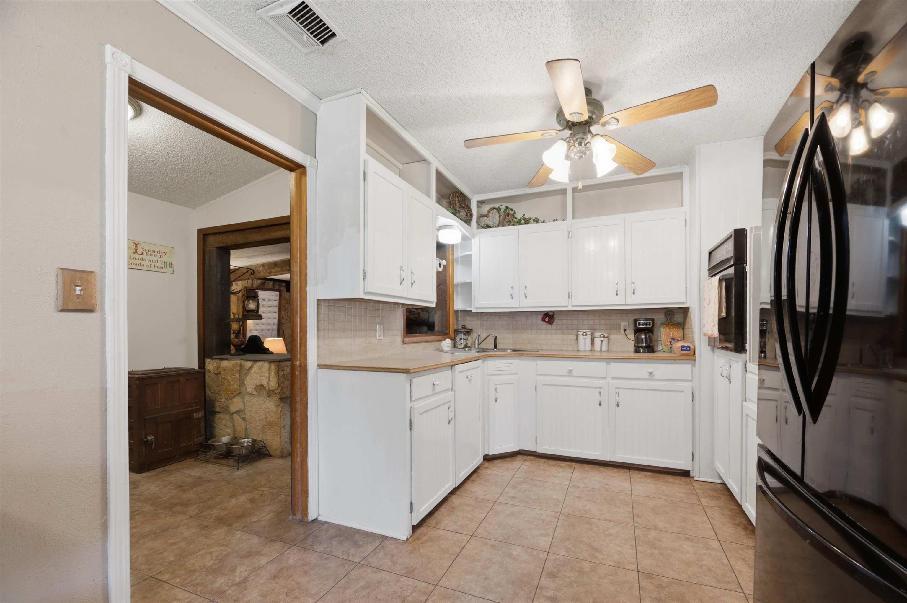 4840 N Sullivan Property Photo 22