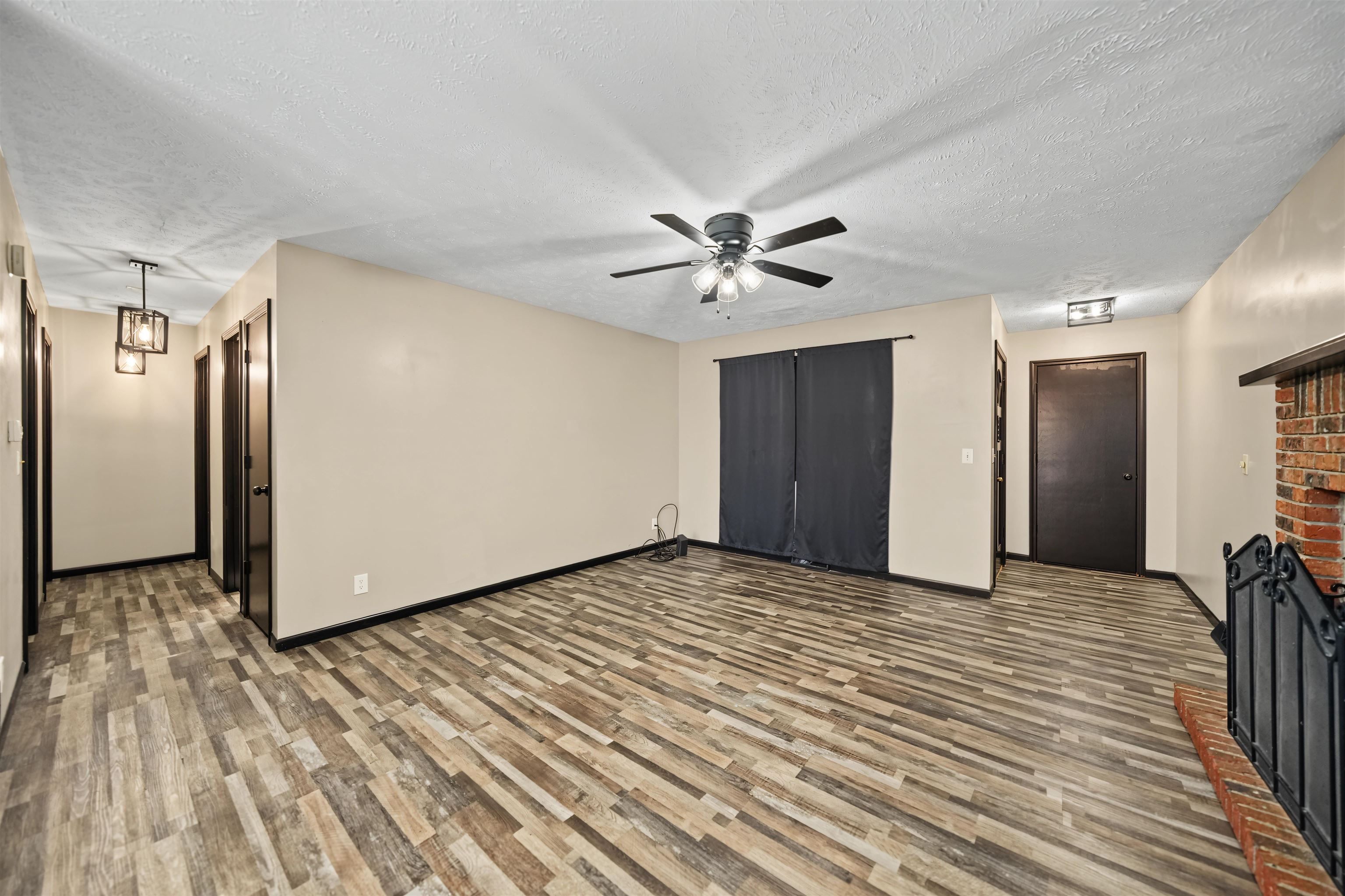 1114 Revere Dr Property Photo 4