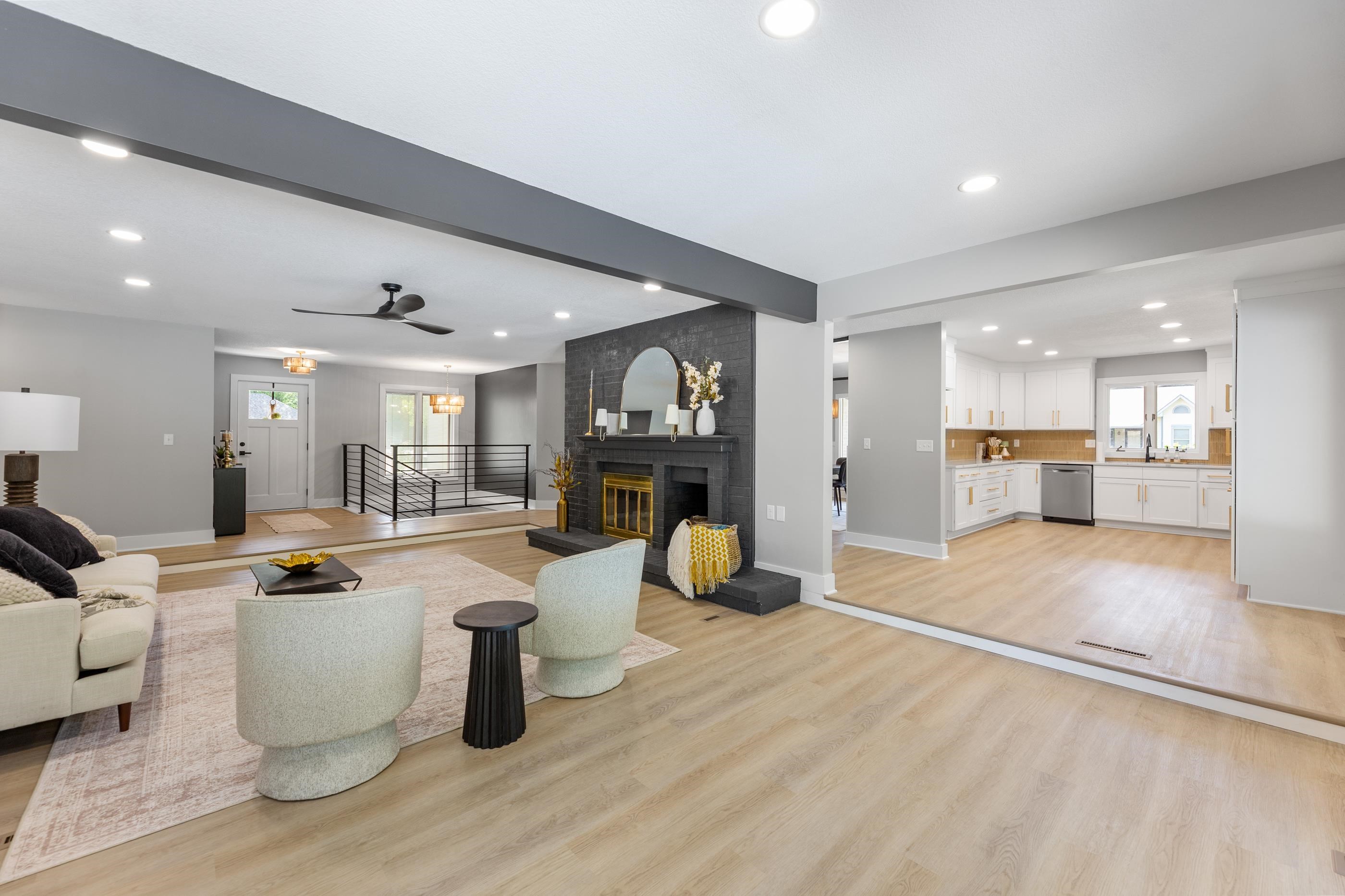 11522 W Texas St Property Photo 4