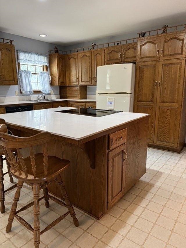 12 Roberts Ct Property Photo 3