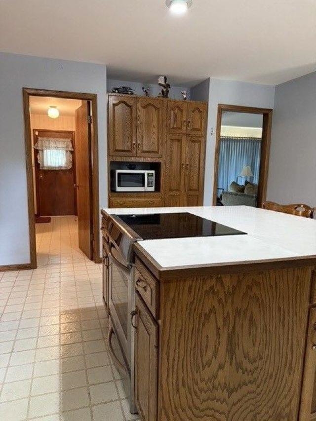12 Roberts Ct Property Photo 22
