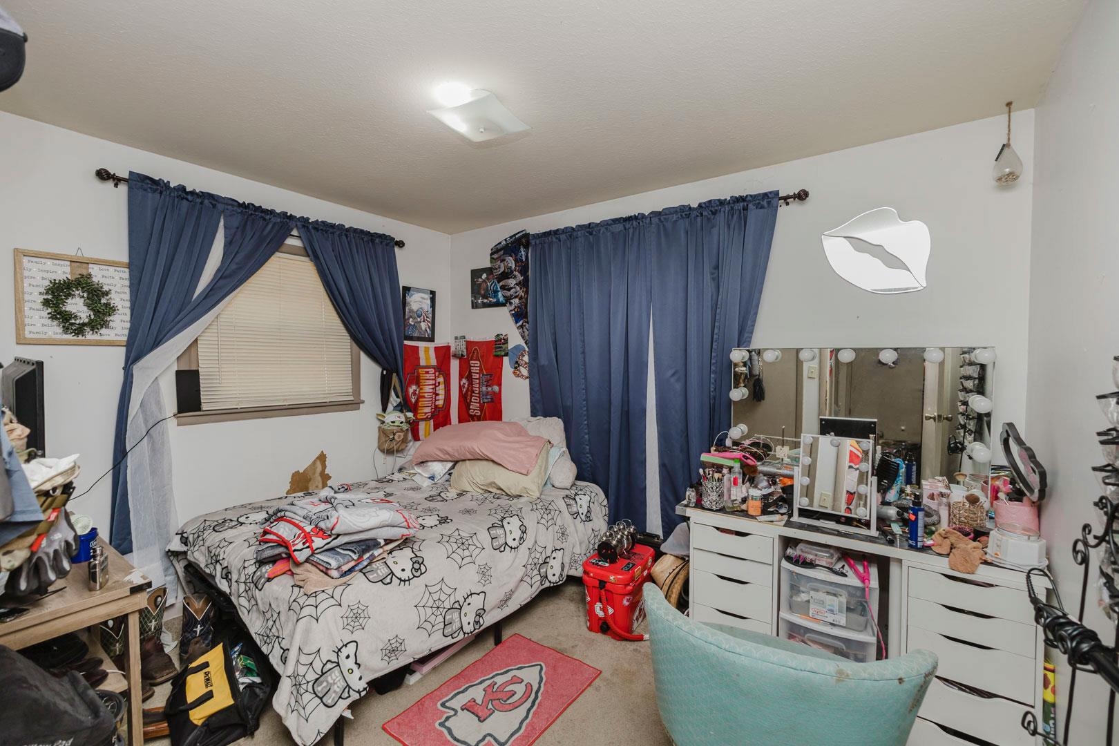2616 S Oak Property Photo 17