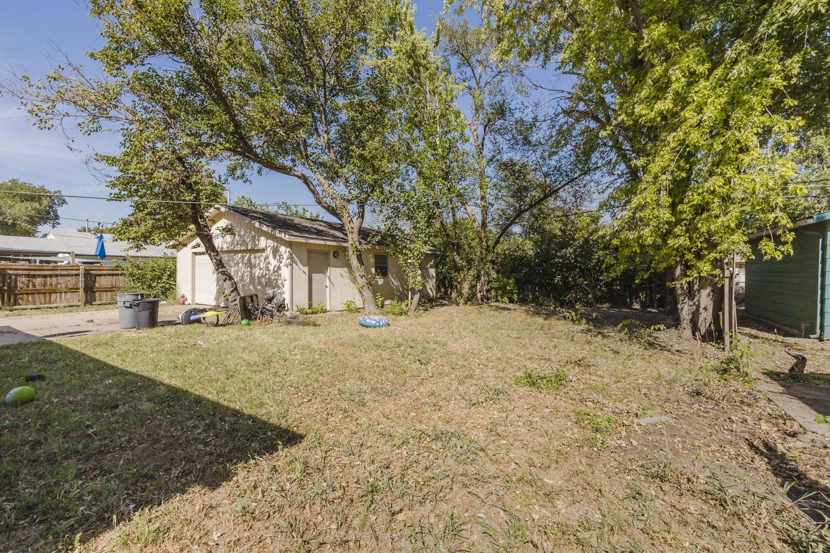 2616 S Oak Property Photo 35