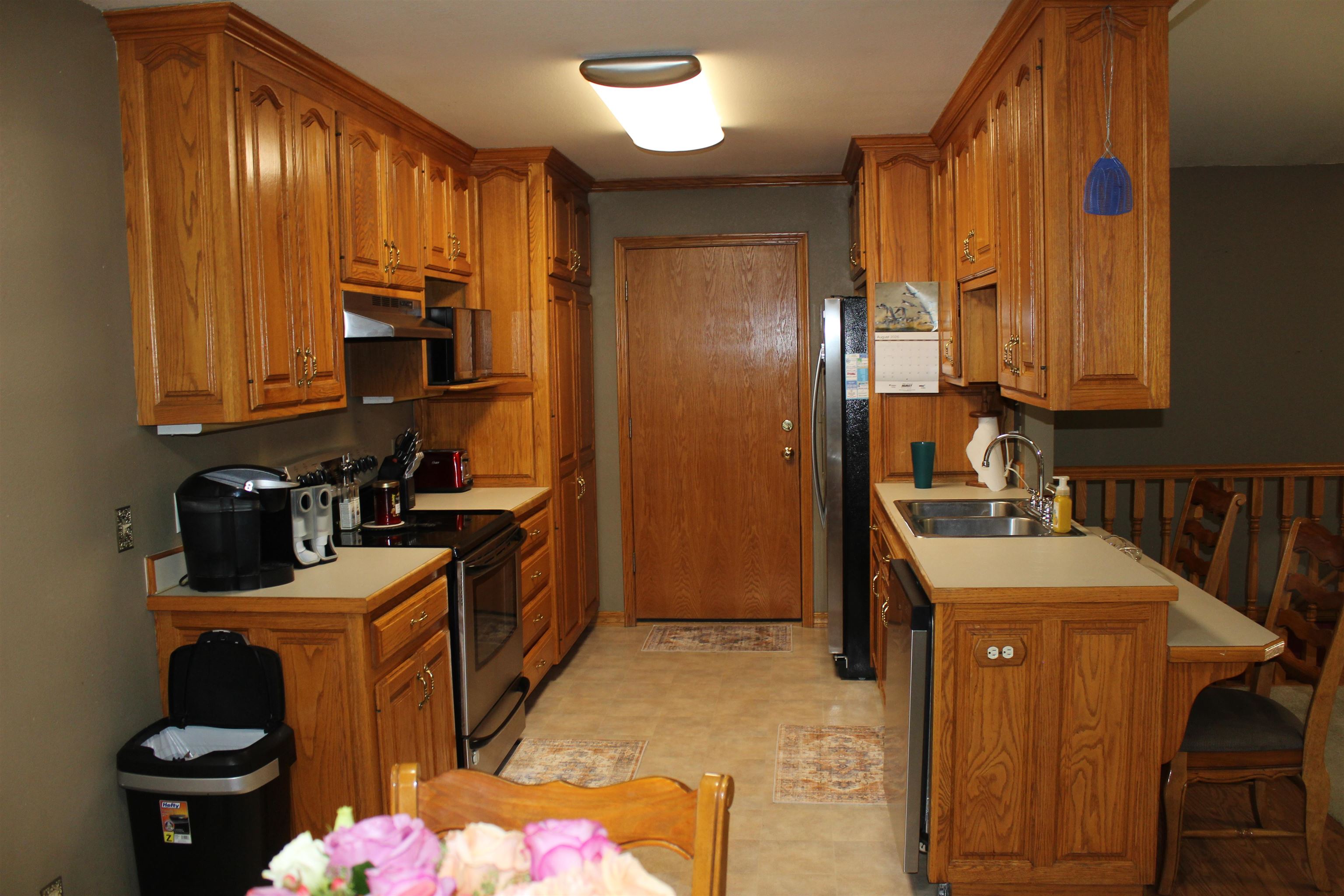 615 W Ave A Property Photo 7