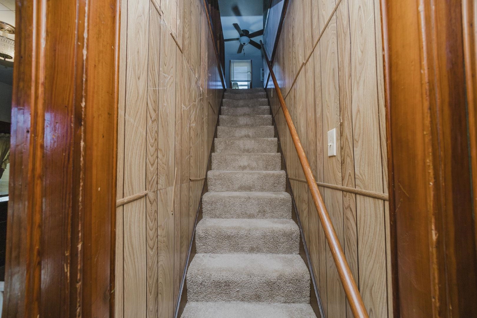 121 S Highland Property Photo 15