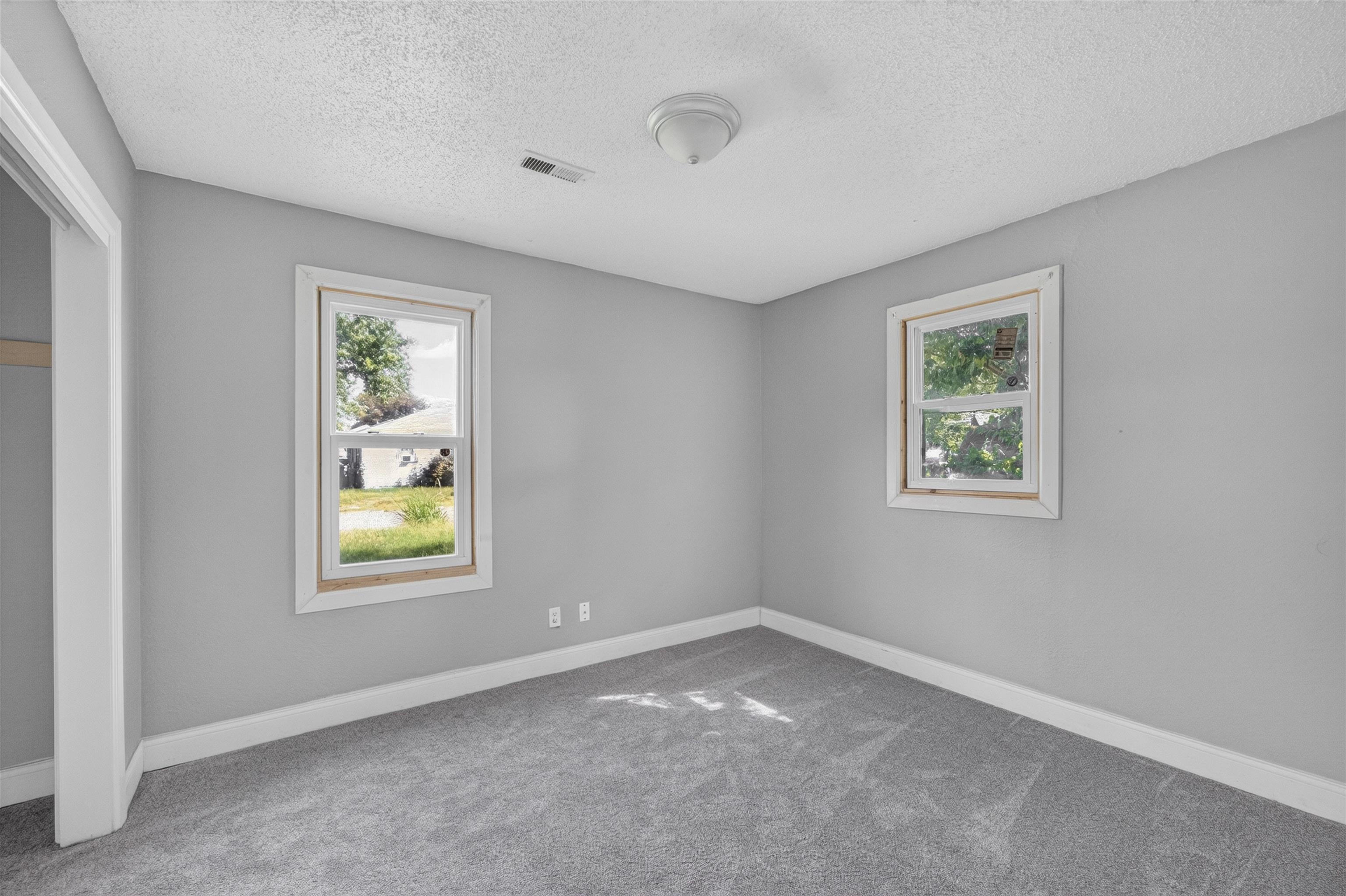 3521 E Sunview Ave Property Photo 15
