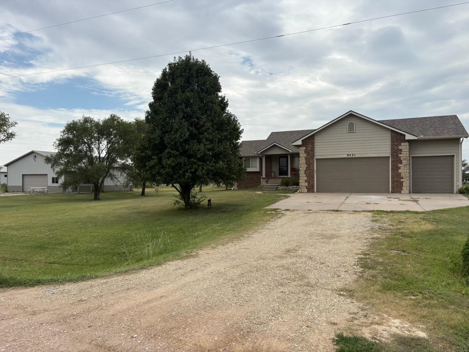 9431 S Stearns Property Photo 1