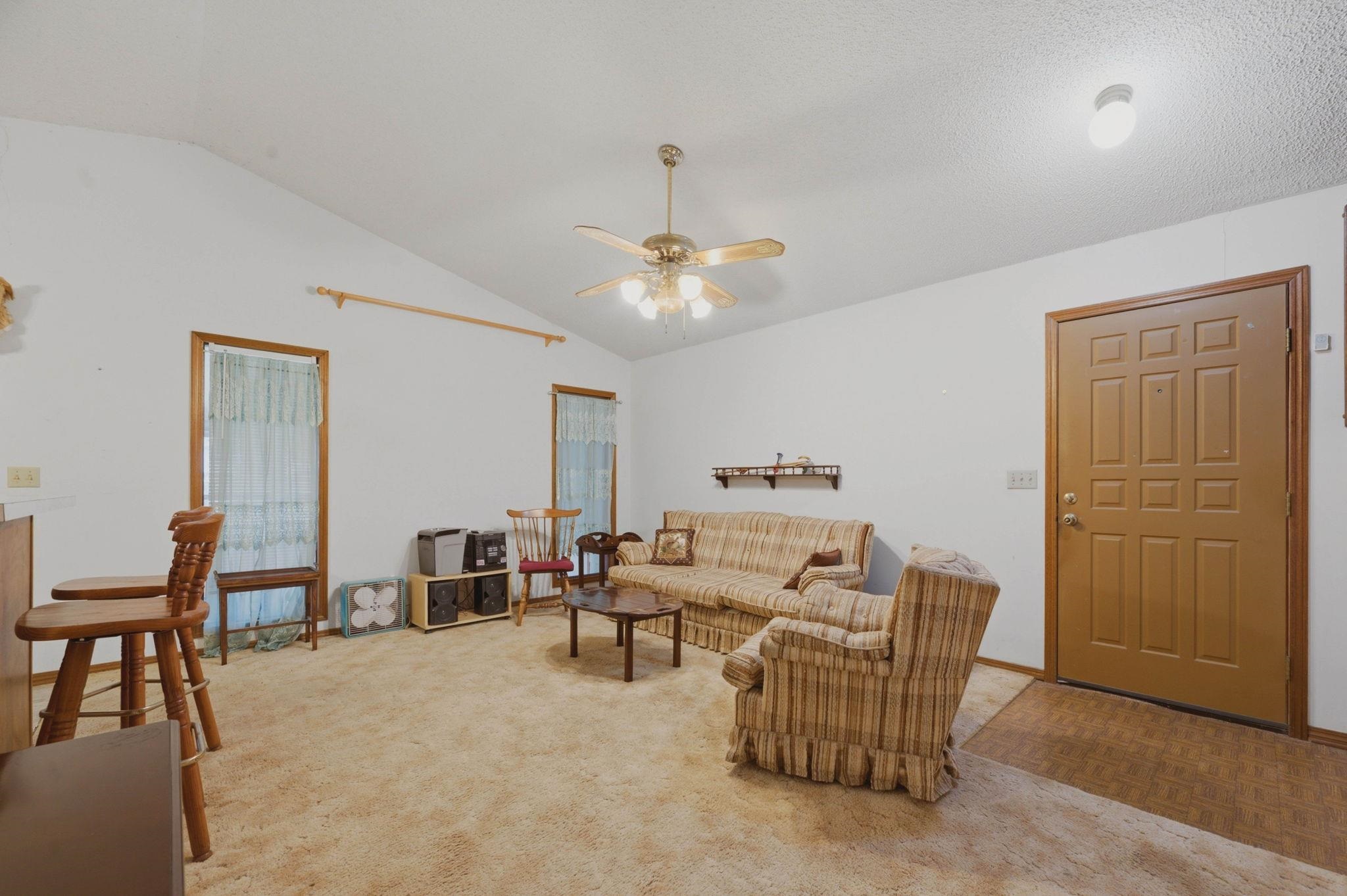 1650 S Willow Oak Ct Property Photo 8