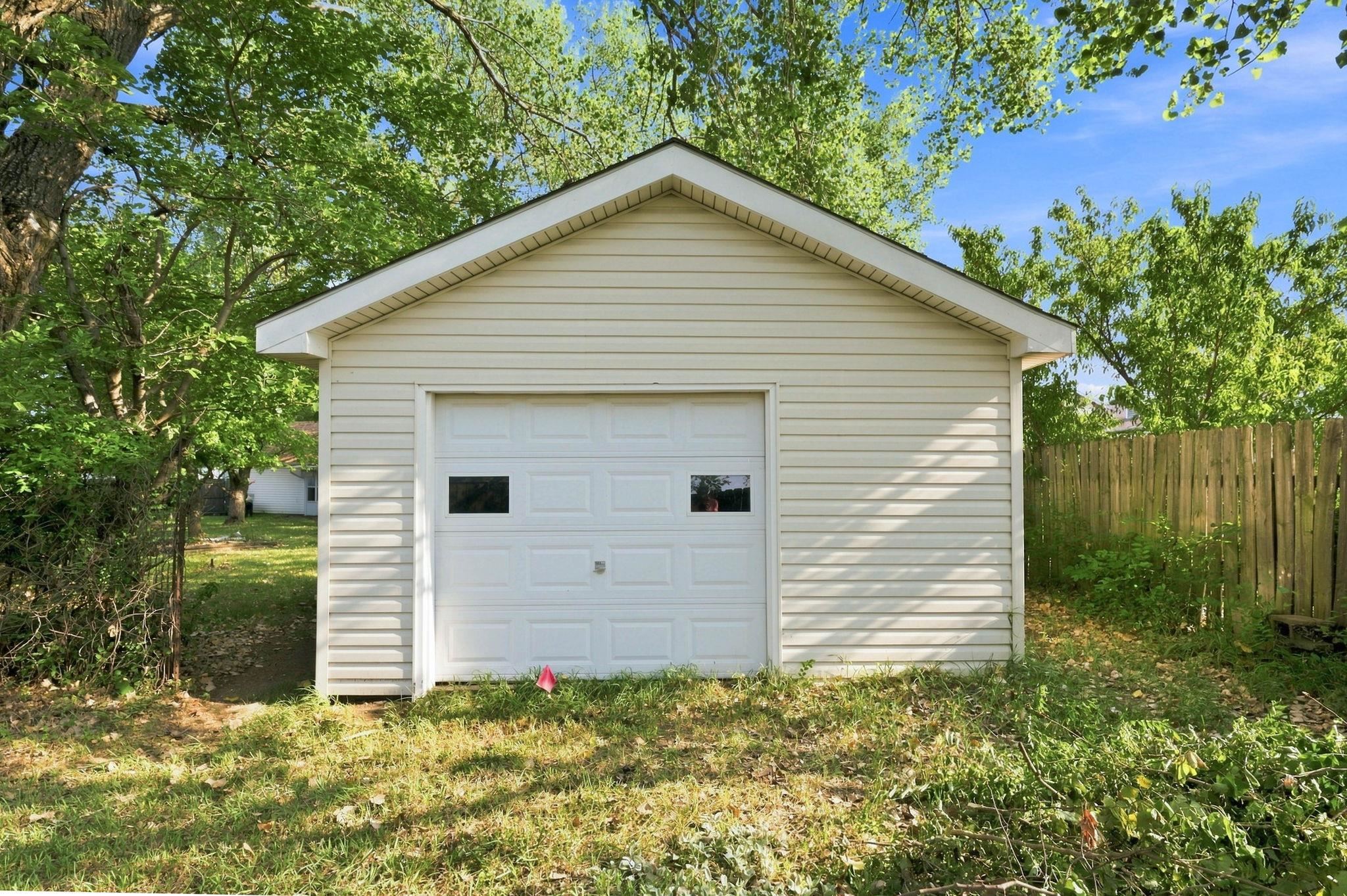 1650 S Willow Oak Ct Property Photo 30