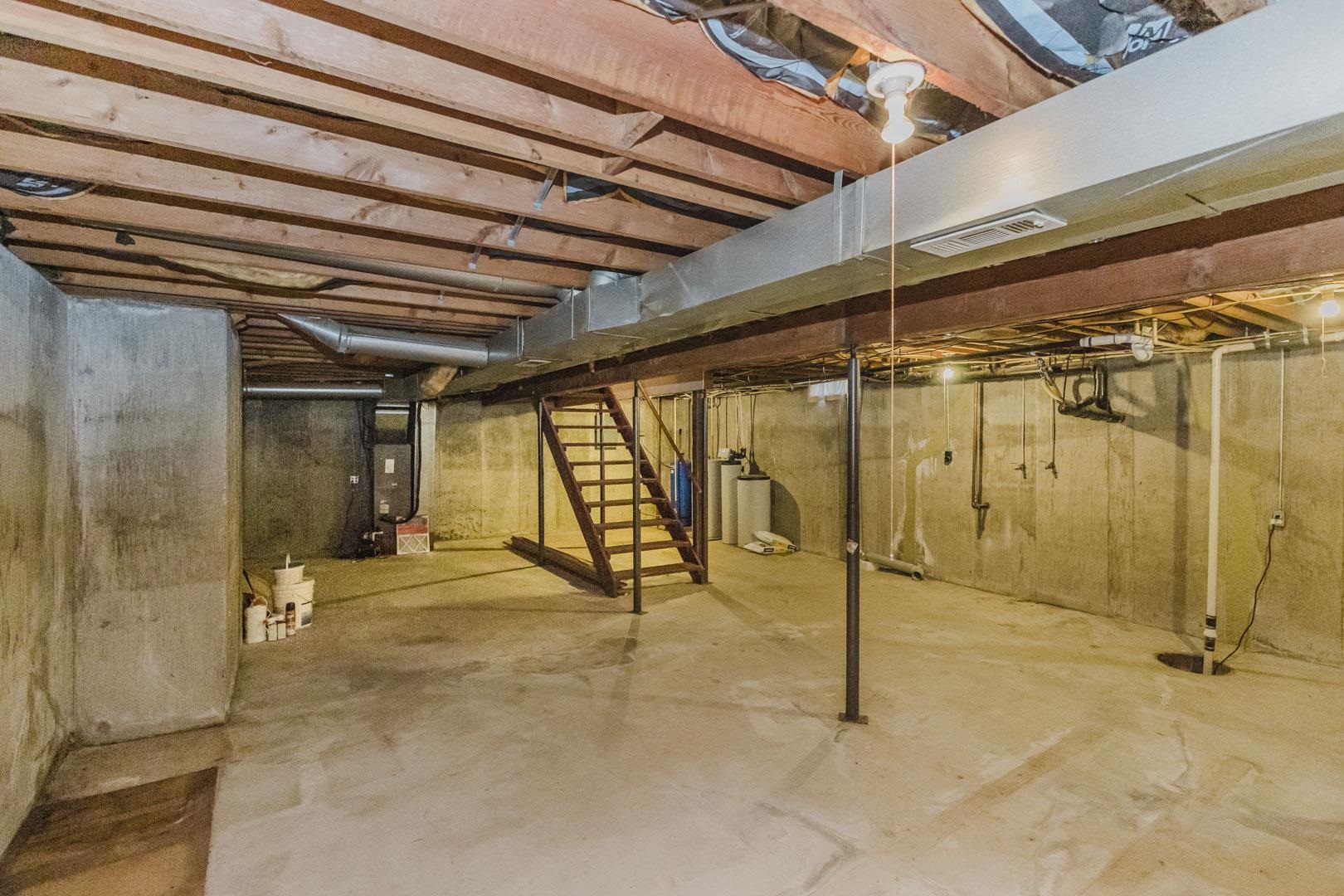 1247 N Hydraulic Property Photo 18