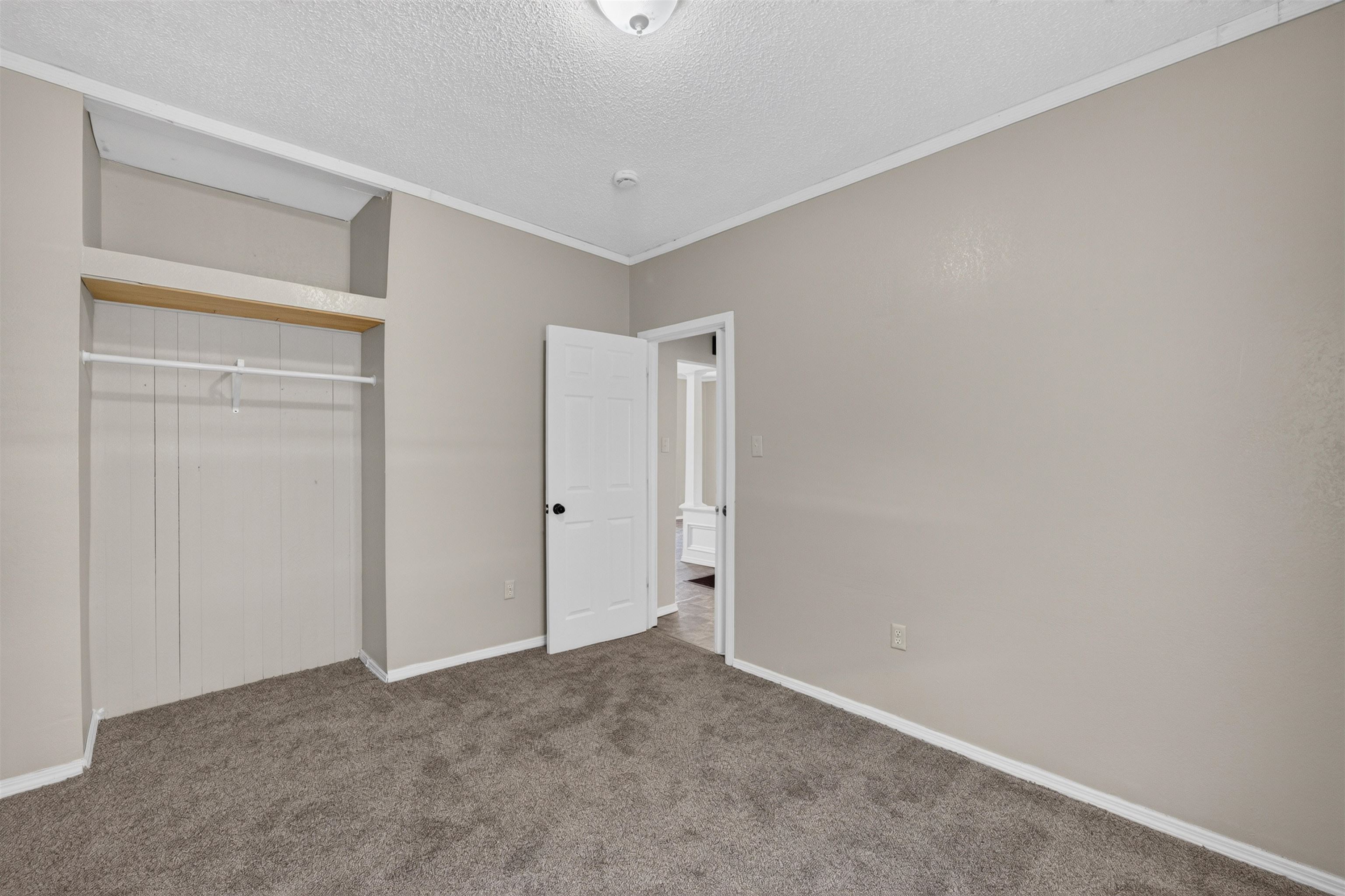 1604 N Topeka Property Photo 14