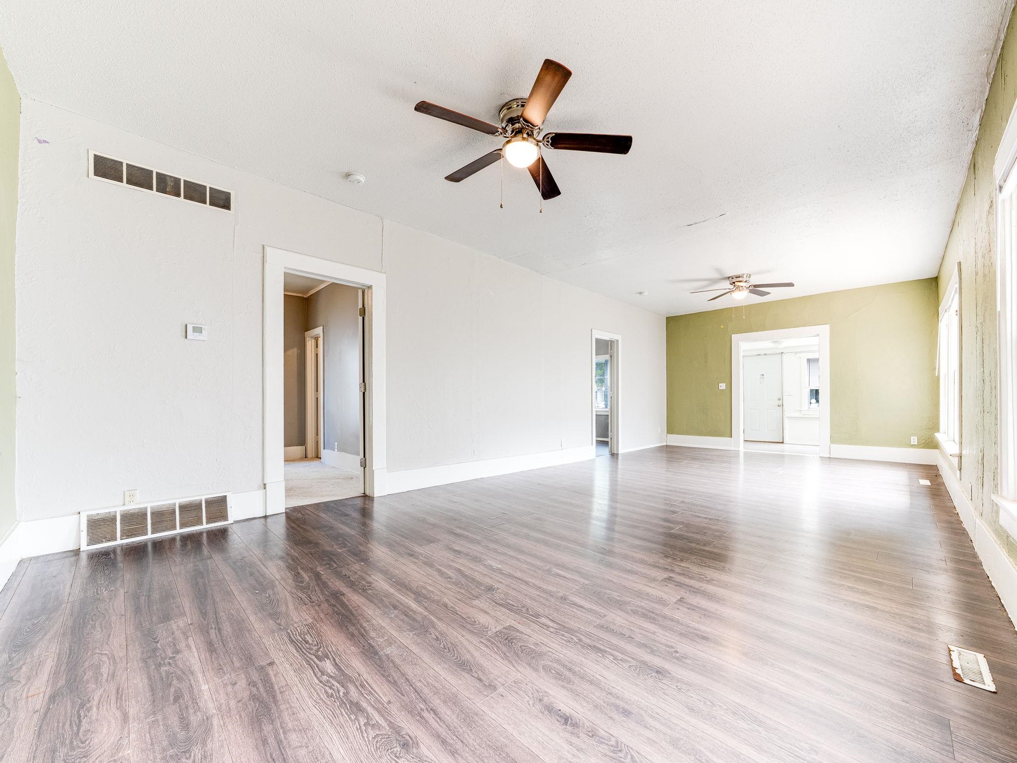 1409 S Water St. Property Photo 12