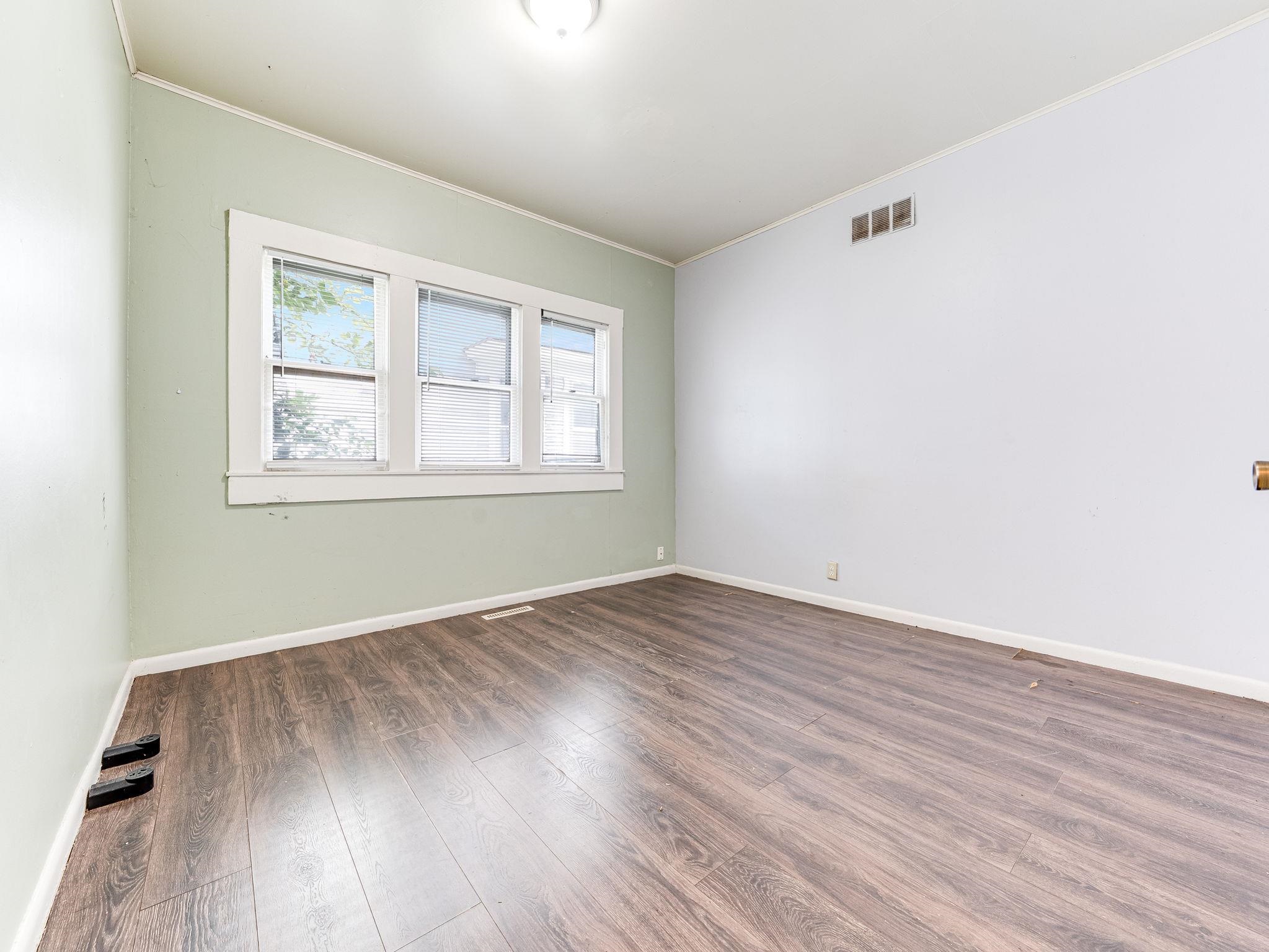 1409 S Water St. Property Photo 25