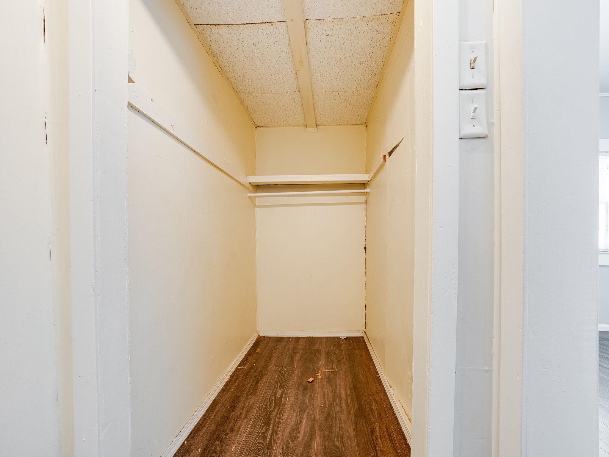 1409 S Water St. Property Photo 30