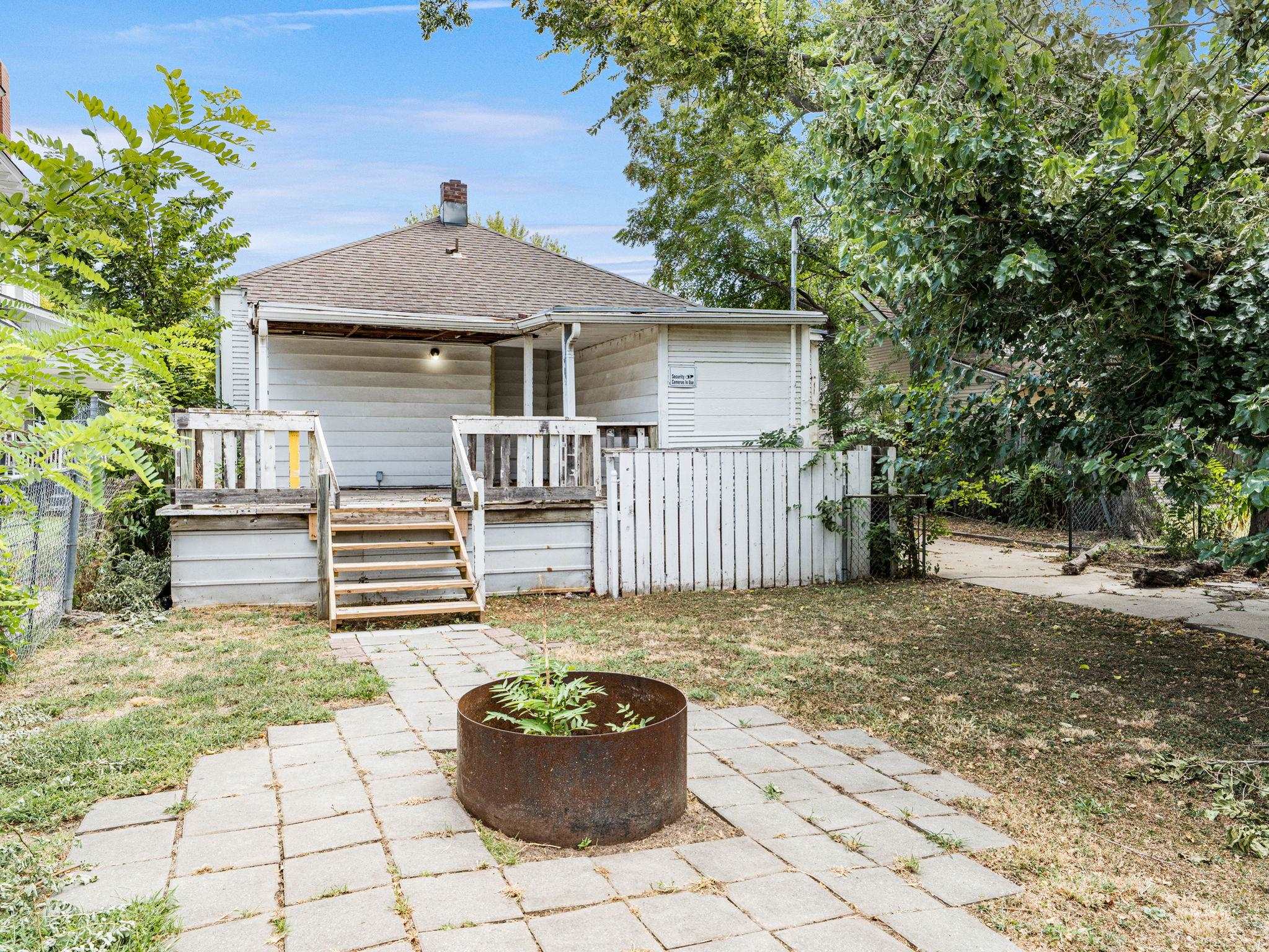 1409 S Water St. Property Photo 32