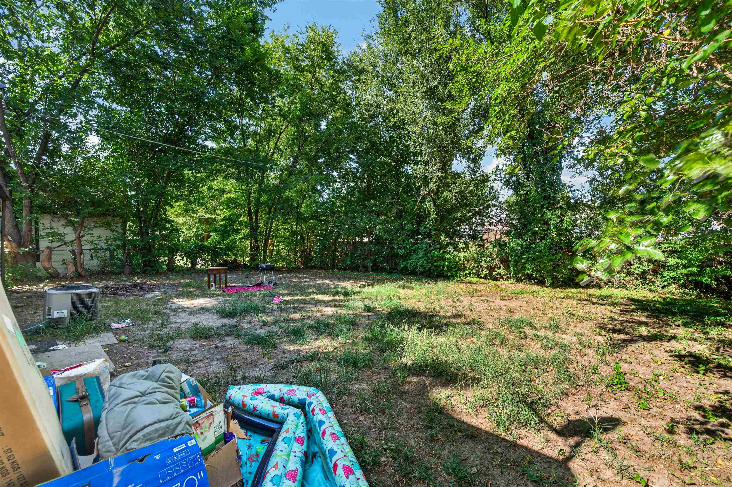 4601 S Brookhaven St Property Photo 3