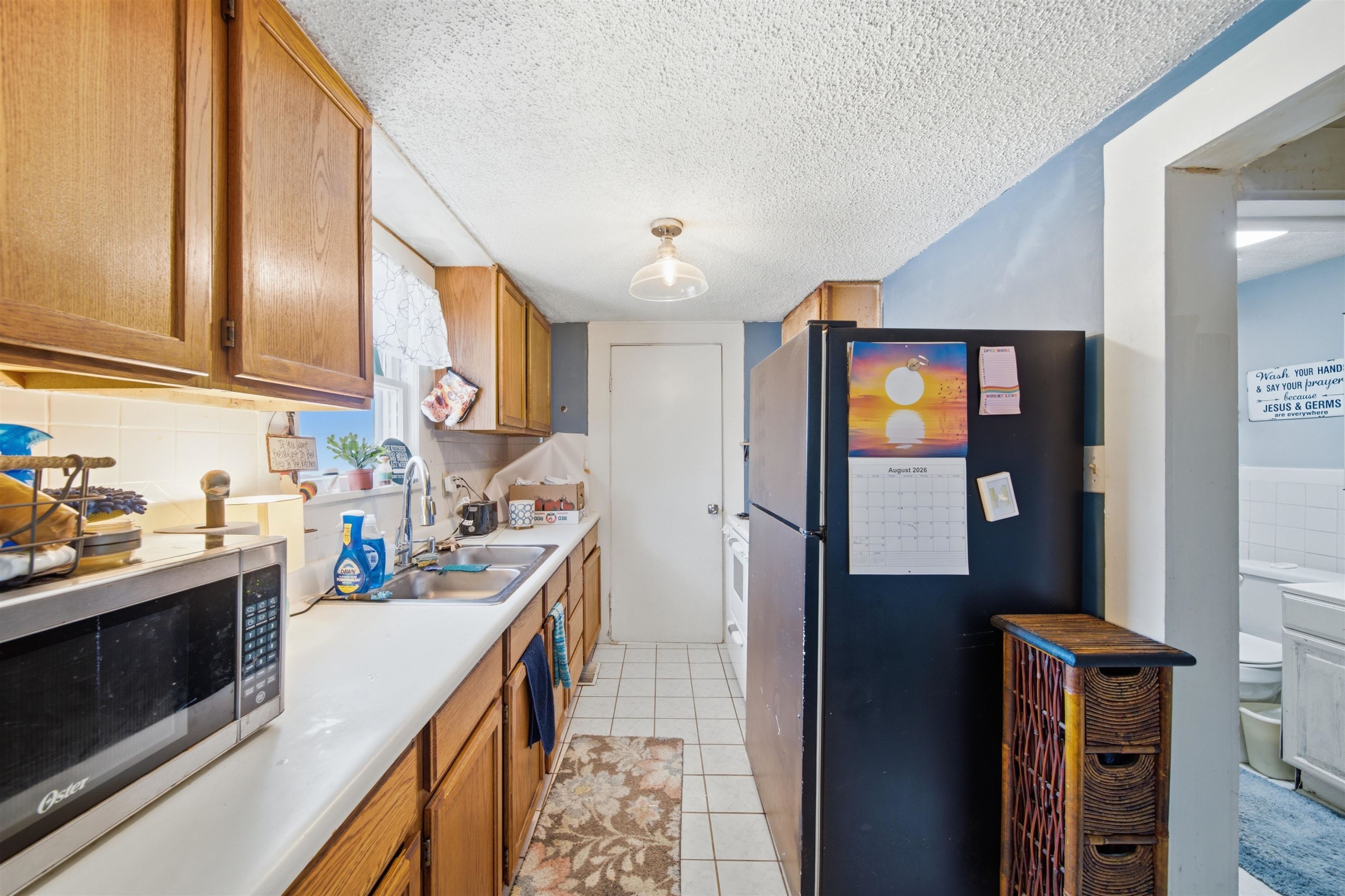 1717 S Washington Property Photo 10