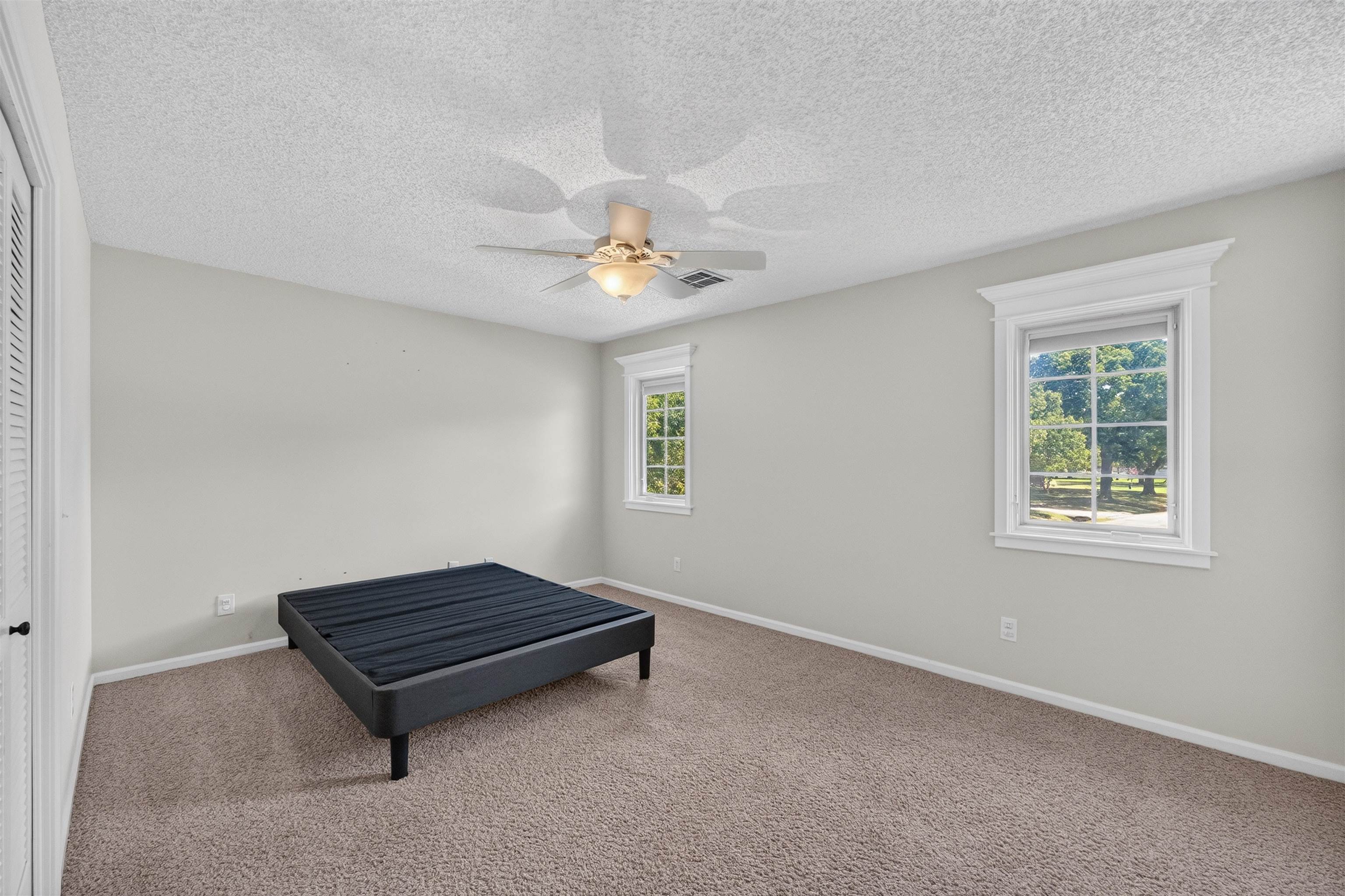 607 N Brookhaven Dr Property Photo 26