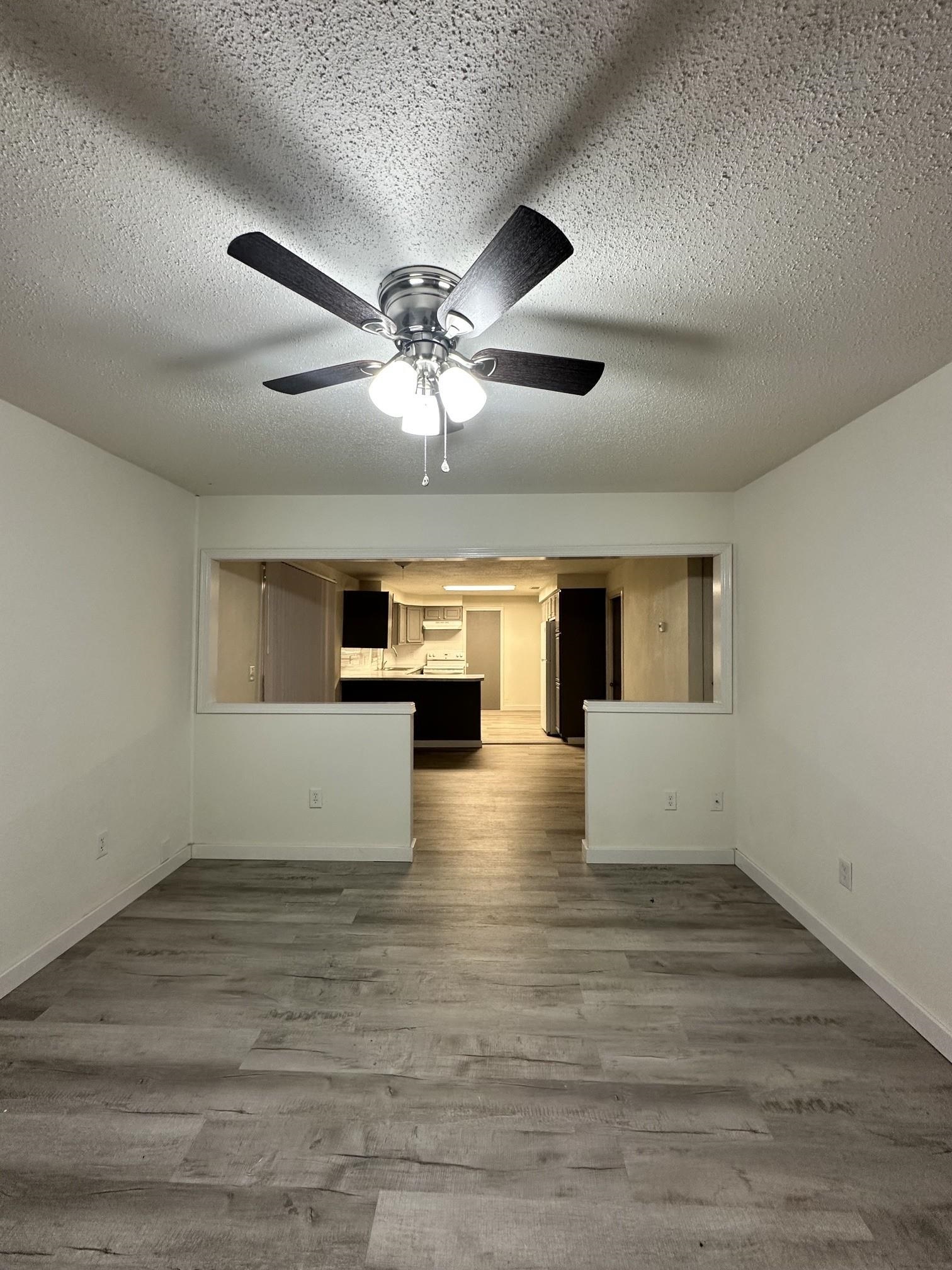 1621 S Waco Property Photo 4