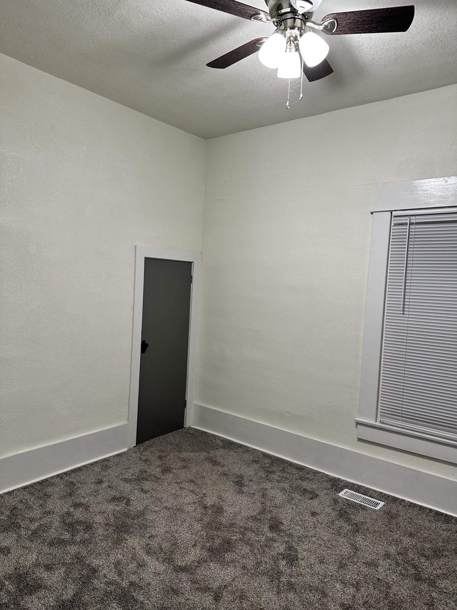 1621 S Waco Property Photo 7