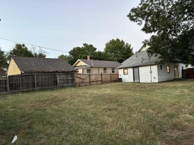 1621 S Waco Property Photo 19