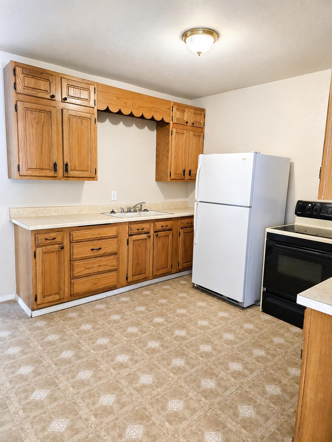314 S 9th Property Photo 4