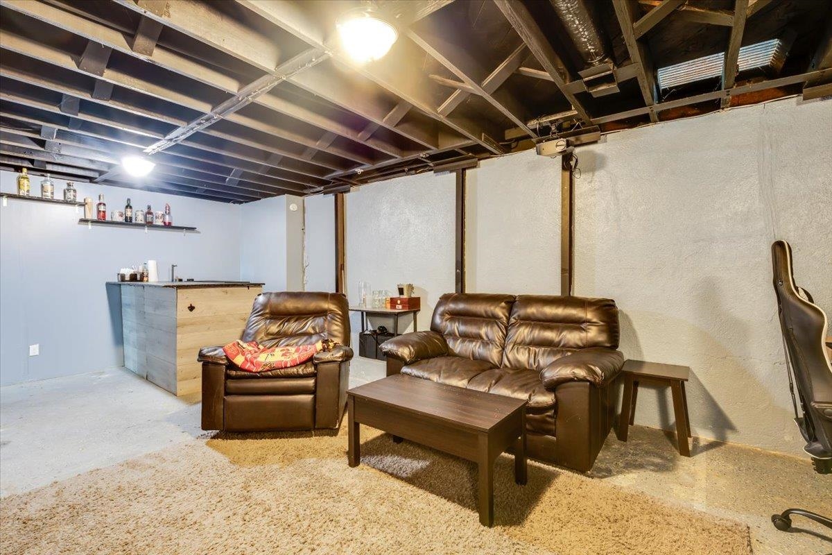 1501 N Waco Ave Property Photo 21
