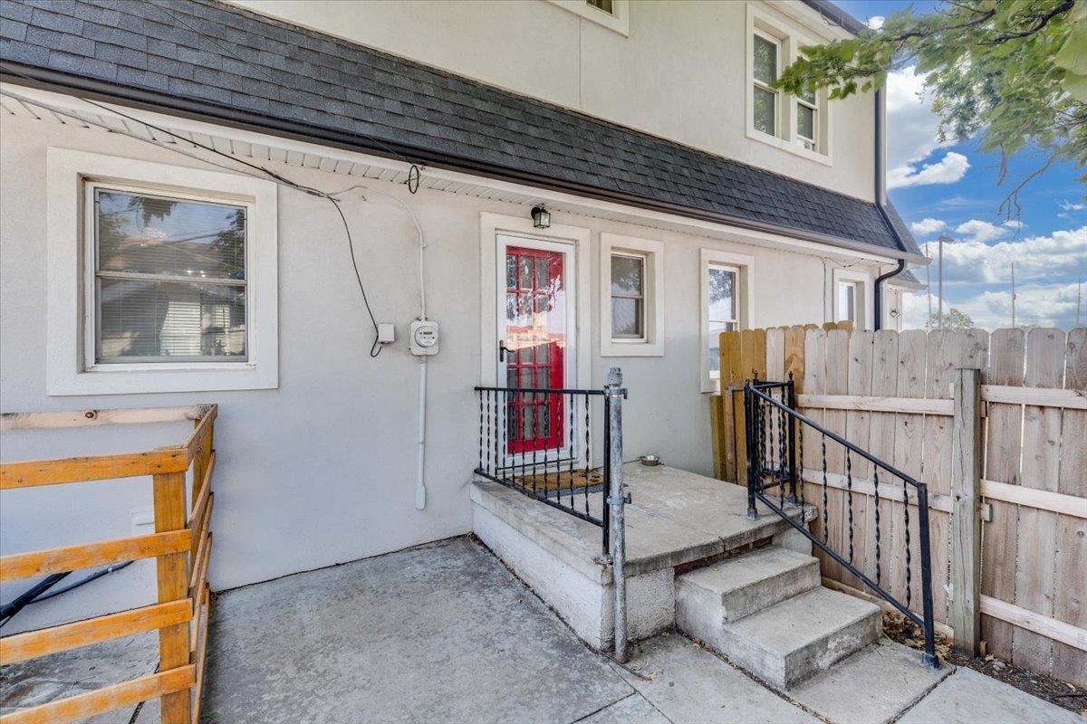 1501 N Waco Ave Property Photo 32