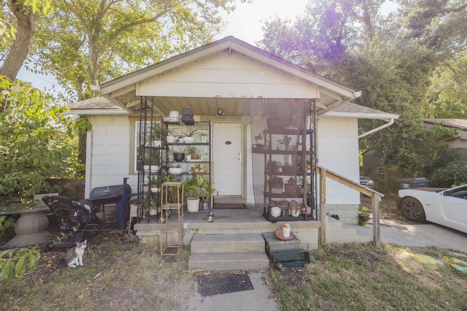 2116 S Wichita Property Photo 1