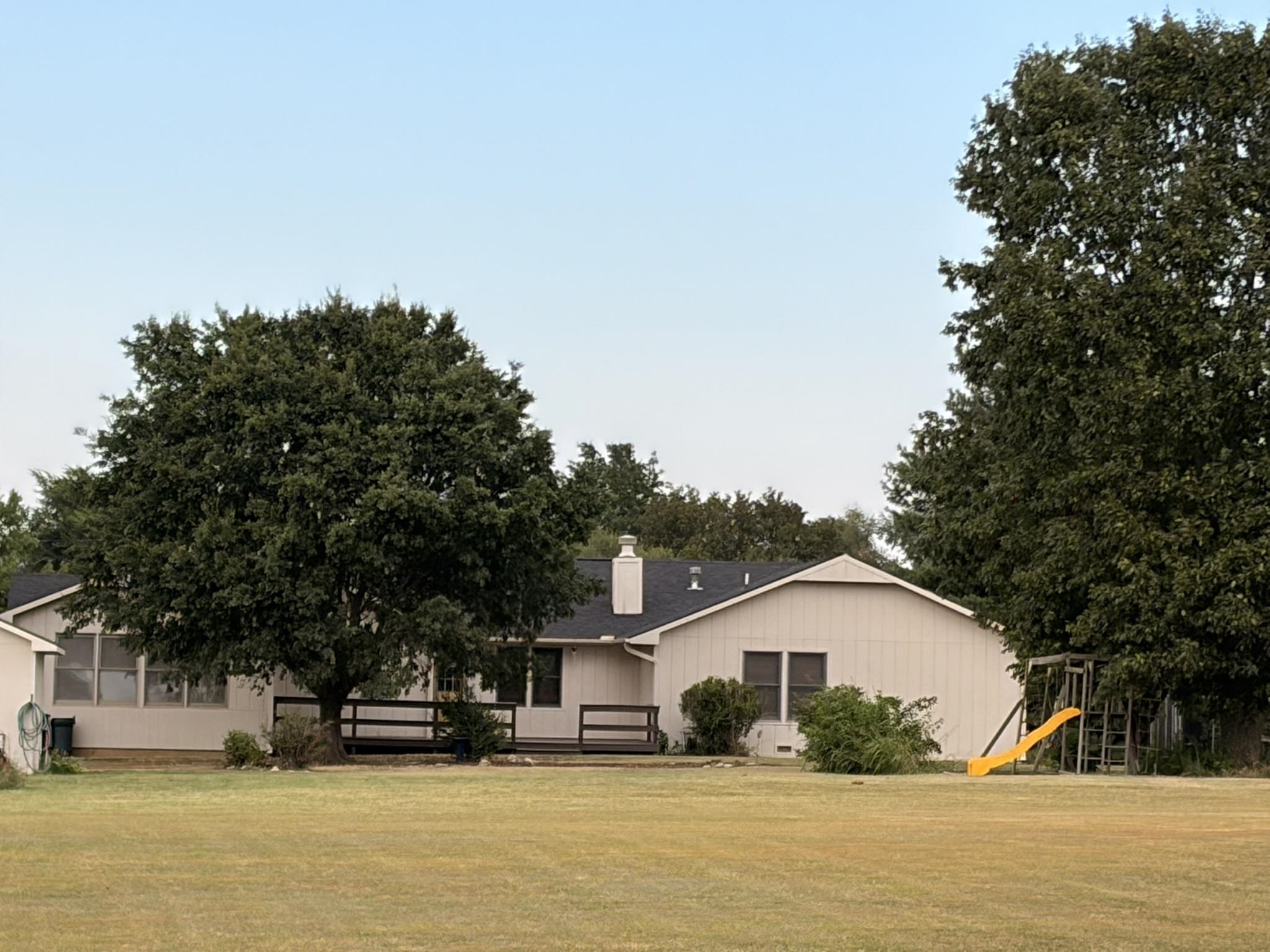 2817 E Birch Avenue Property Photo 8
