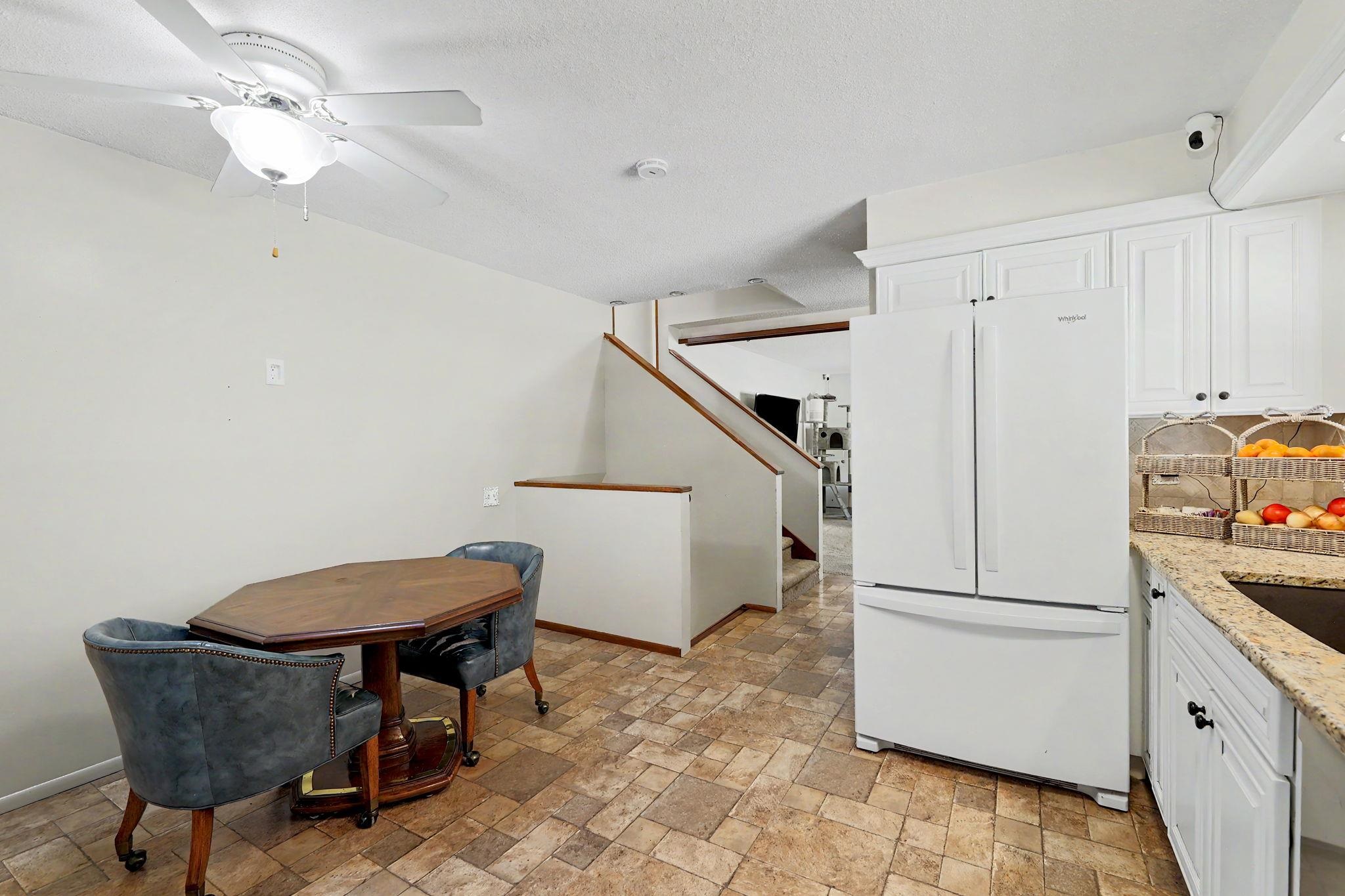 10233 W Binter Property Photo 8
