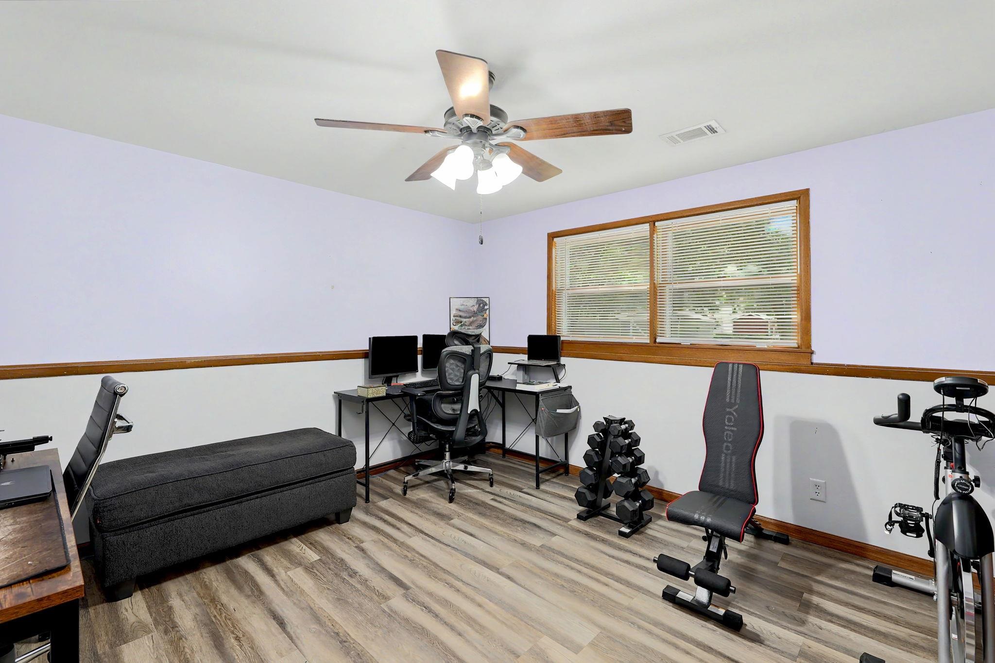 10233 W Binter Property Photo 28