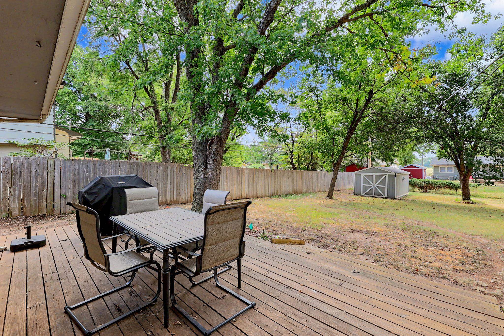 10233 W Binter Property Photo 30