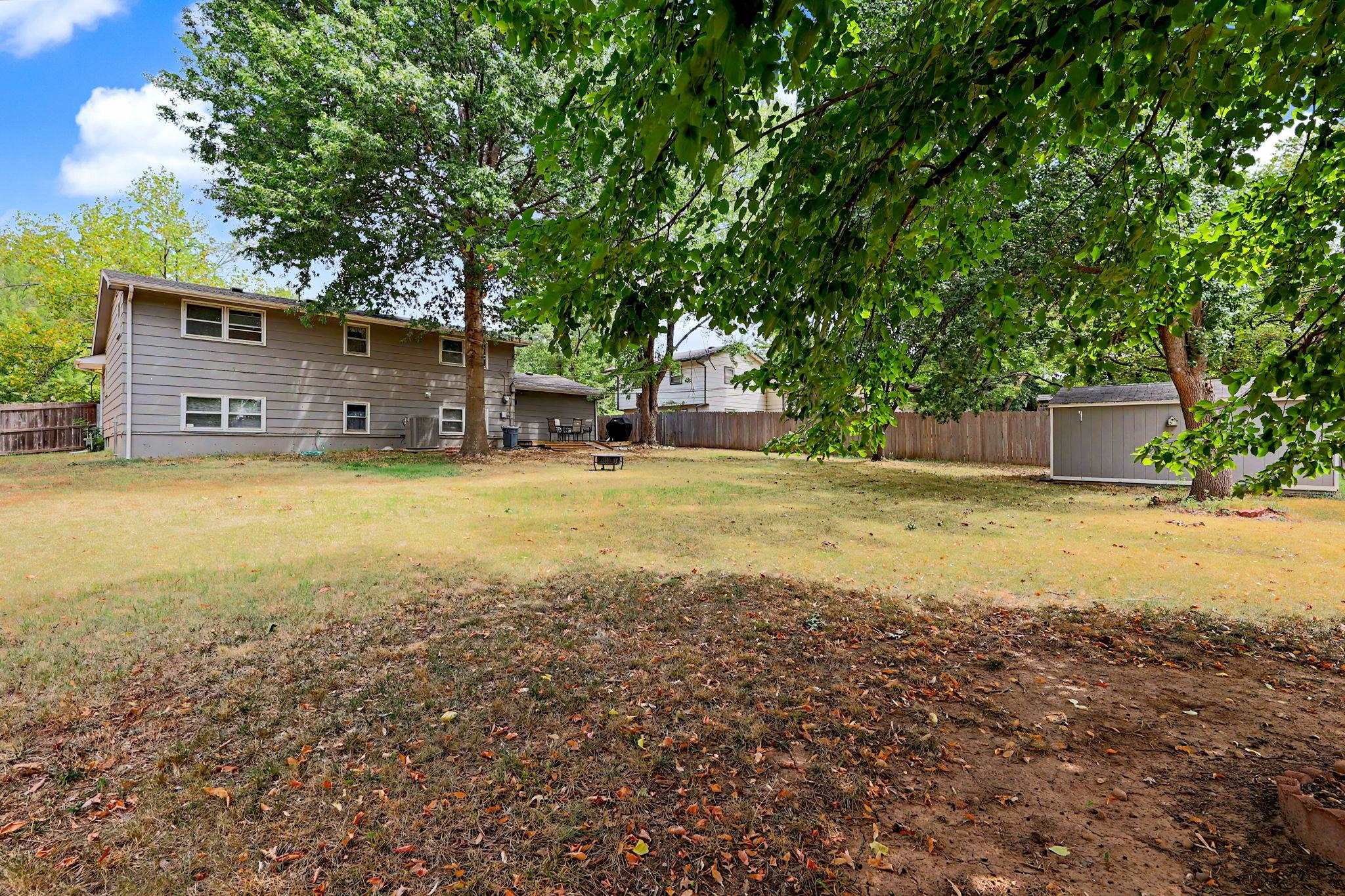 10233 W Binter Property Photo 34