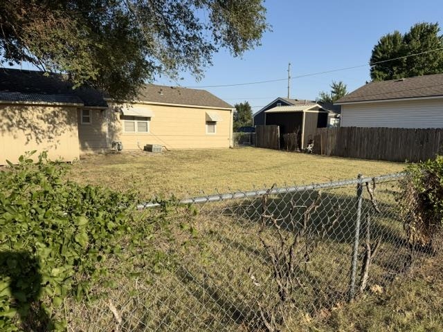 1229 N Spencer Rd Property Photo 27