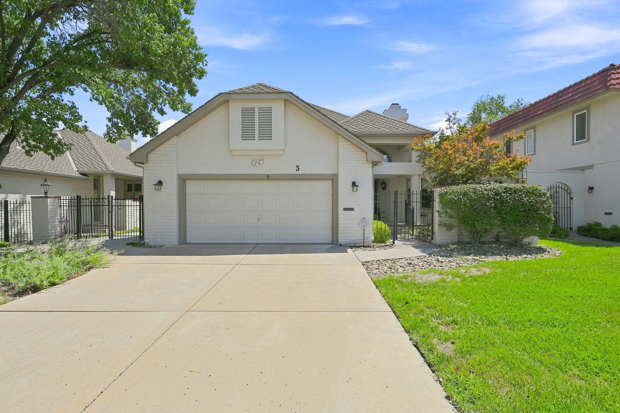 3 N Villas Property Photo 1
