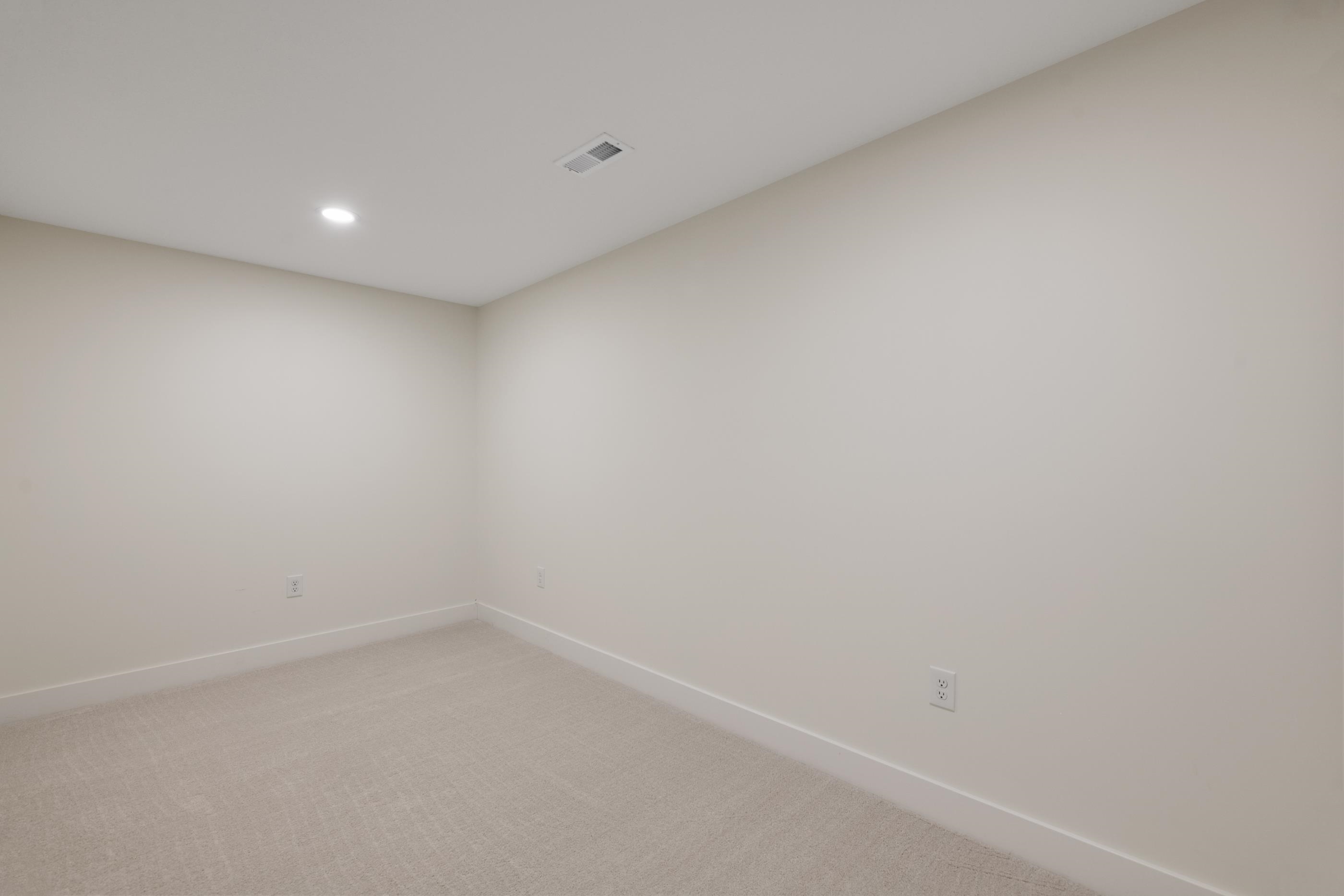 2644 E Ironstone Ct Property Photo 32