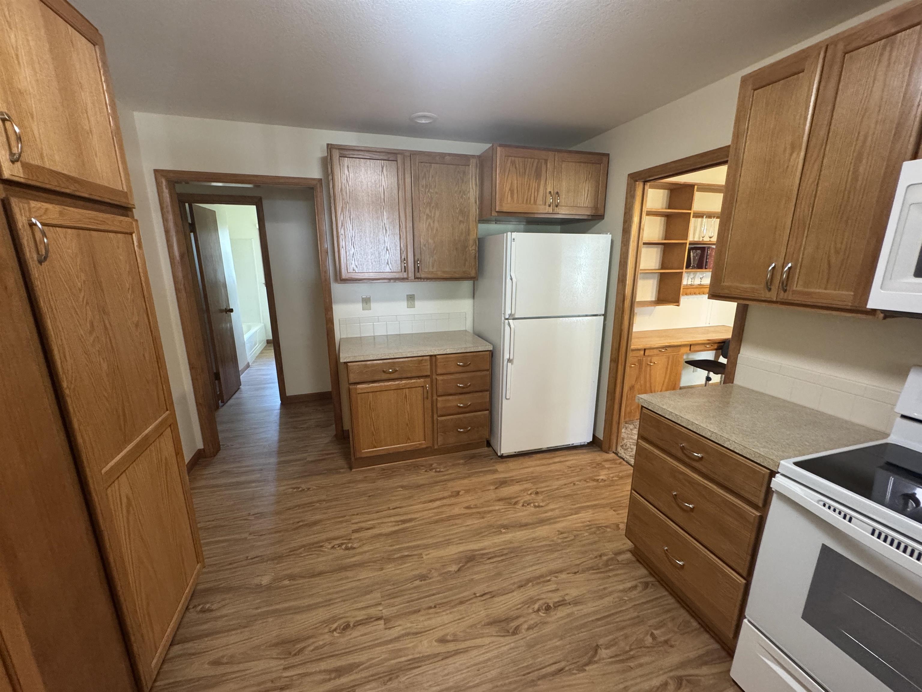 815 E 1st Property Photo 13