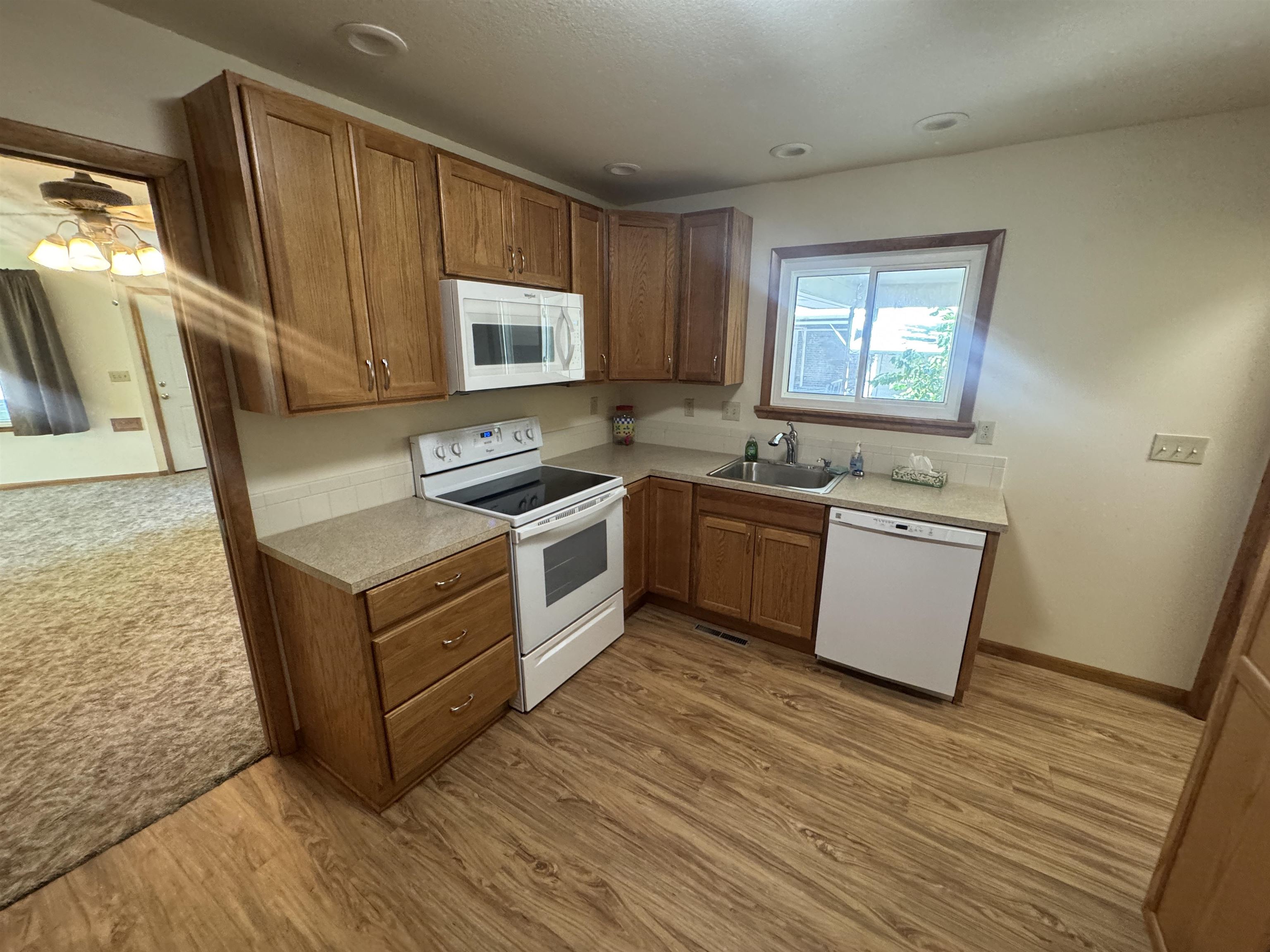 815 E 1st Property Photo 15