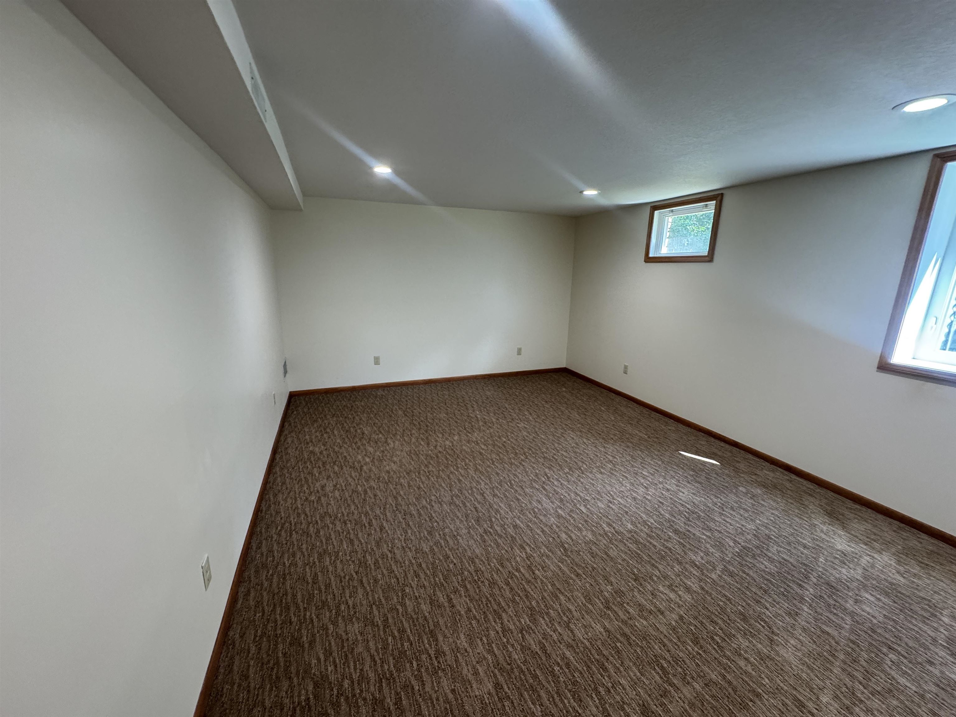 815 E 1st Property Photo 21