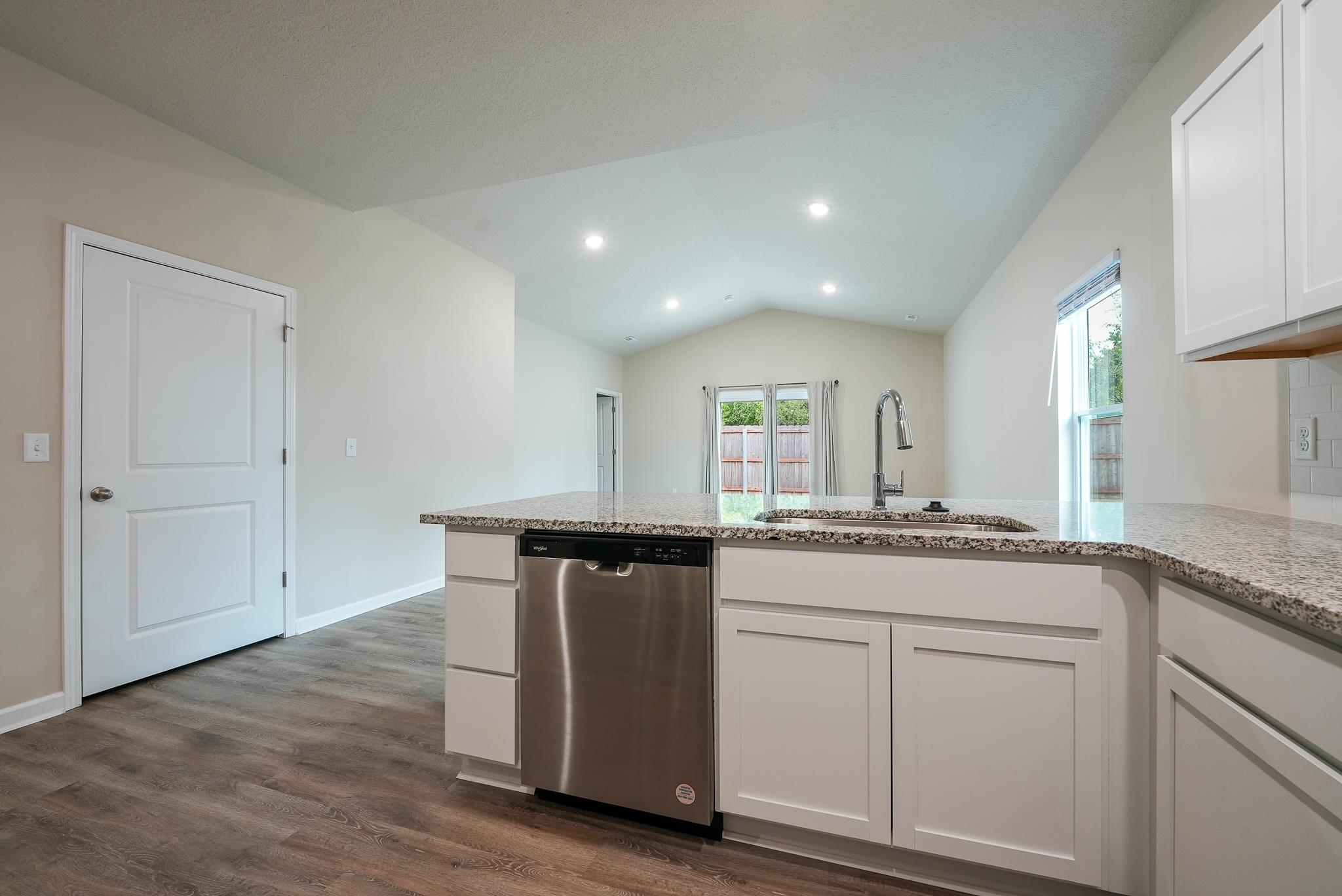 620 W Finney Ave. Property Photo 4