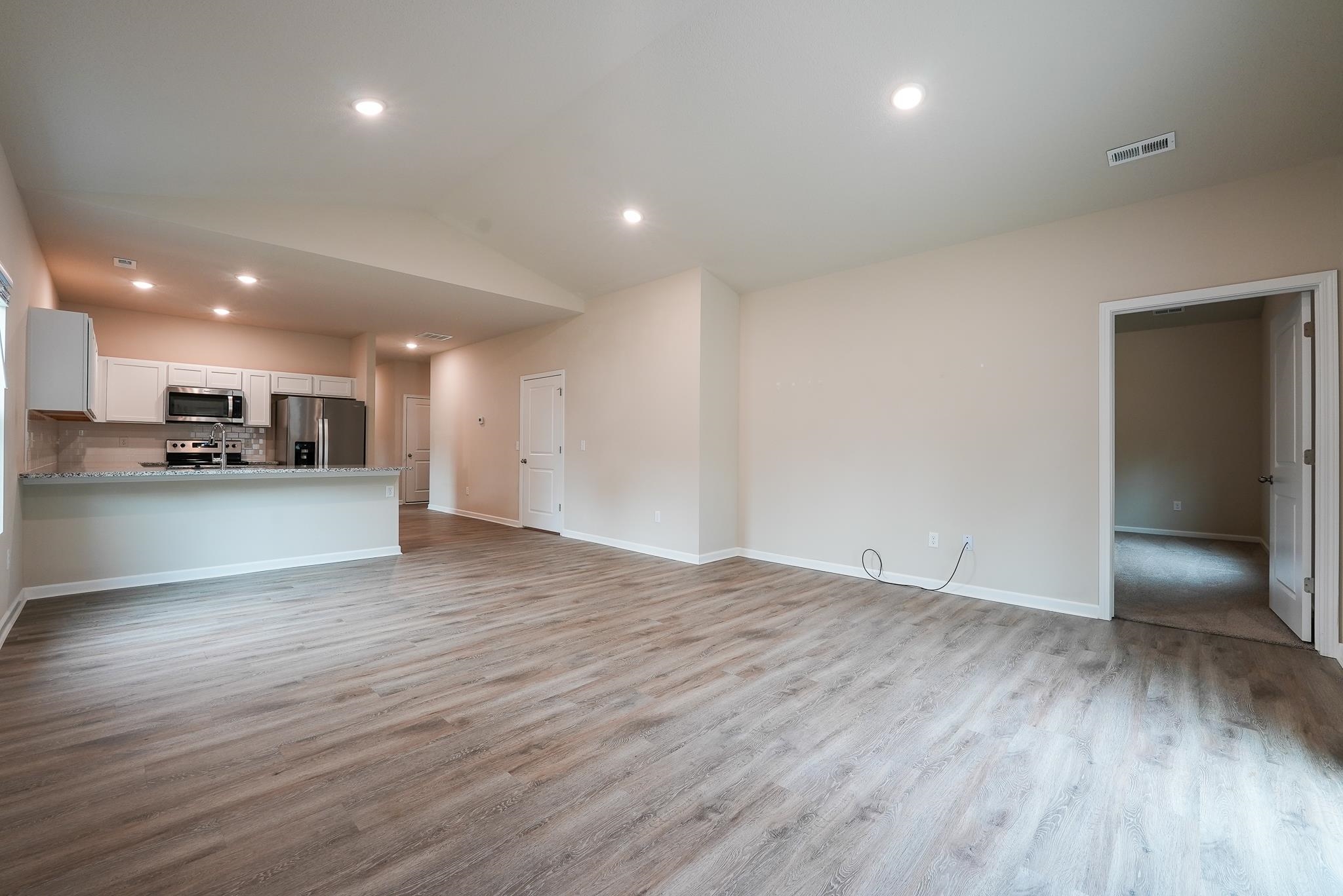 620 W Finney Ave. Property Photo 5