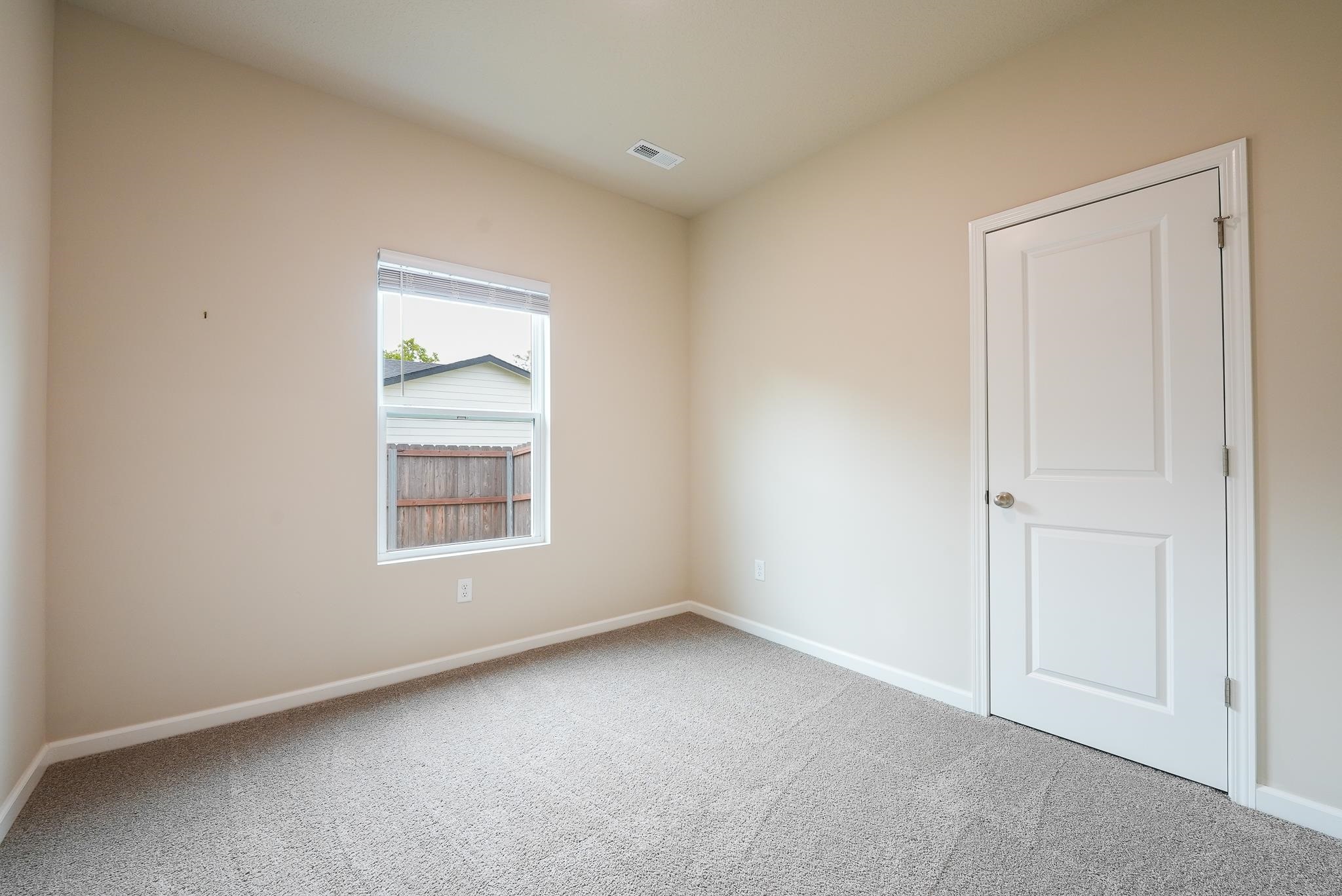 620 W Finney Ave. Property Photo 21