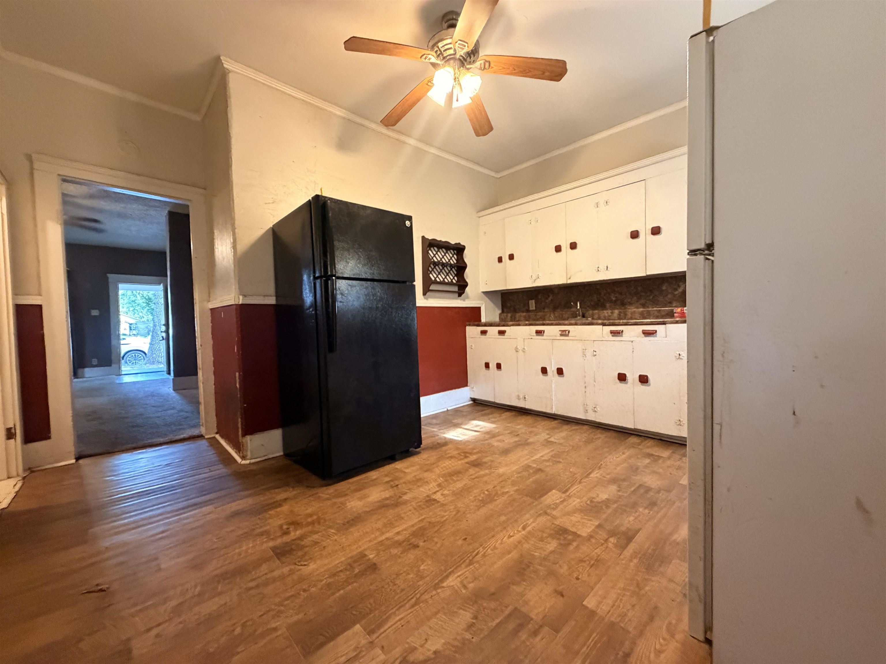 801 A Property Photo 7