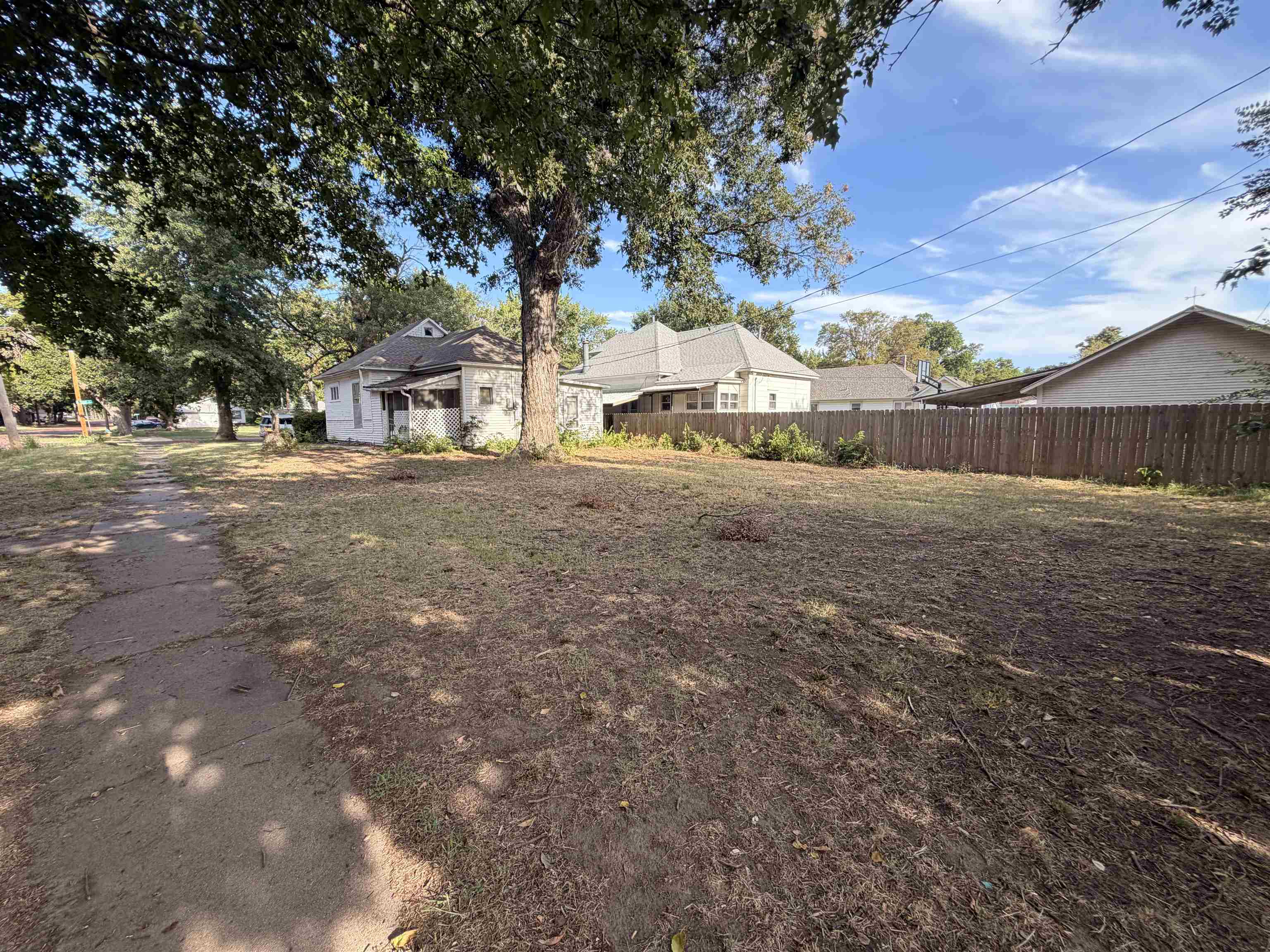 801 A Property Photo 13